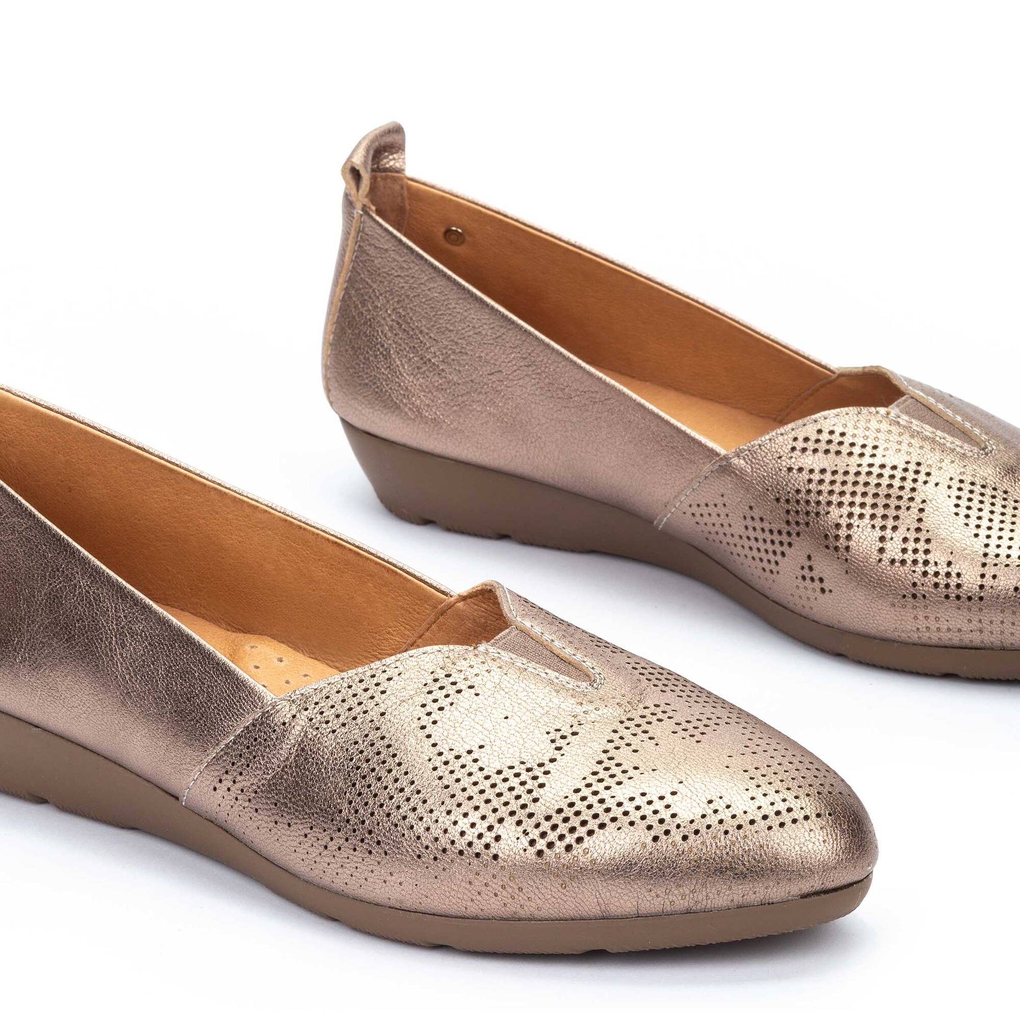 Pikolinos ballet flats cheap