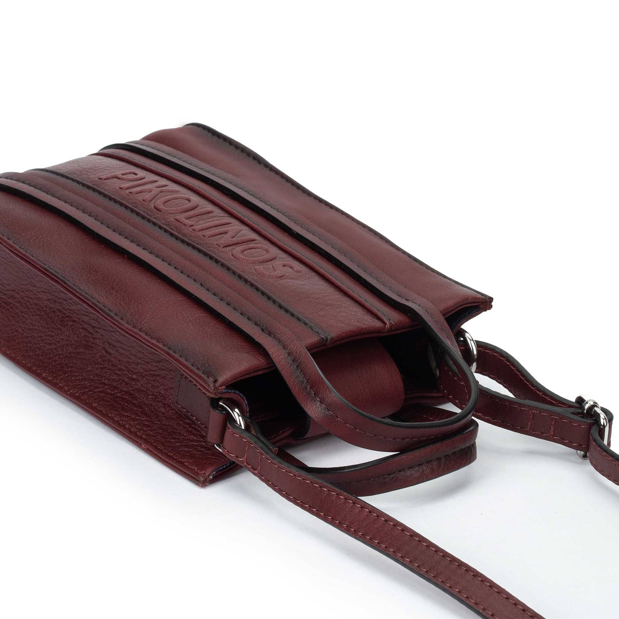 null | ALCUDIA WAC-W233C1, GARNET, large image number 60-WAC-W233C1_511_Pikolinos_ALCUDIA_GARNET_full.jpg | null