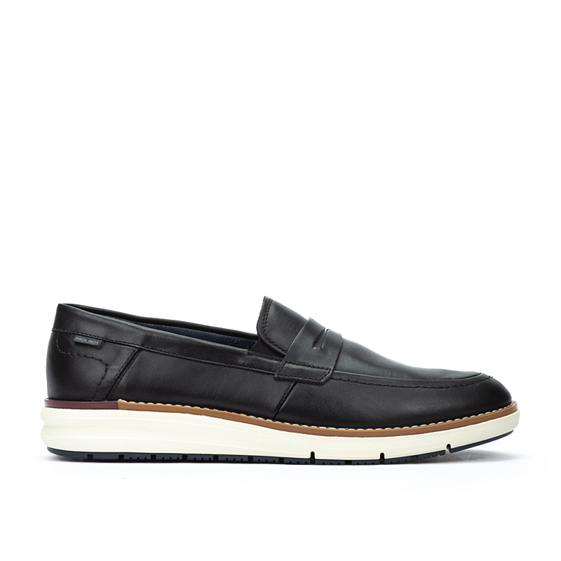 Pikolinos Mocasines de piel MANACOR M1A