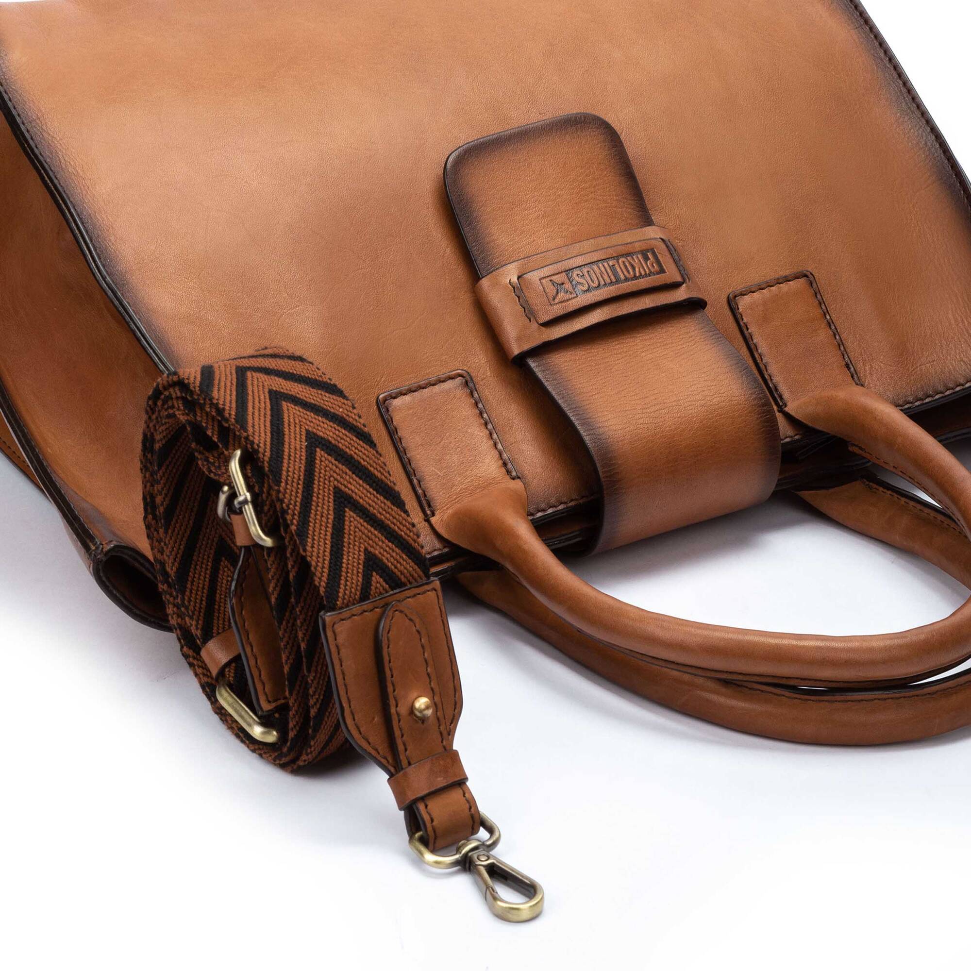 null | SOLLER WHA-352, BRANDY, large image number 60 | null