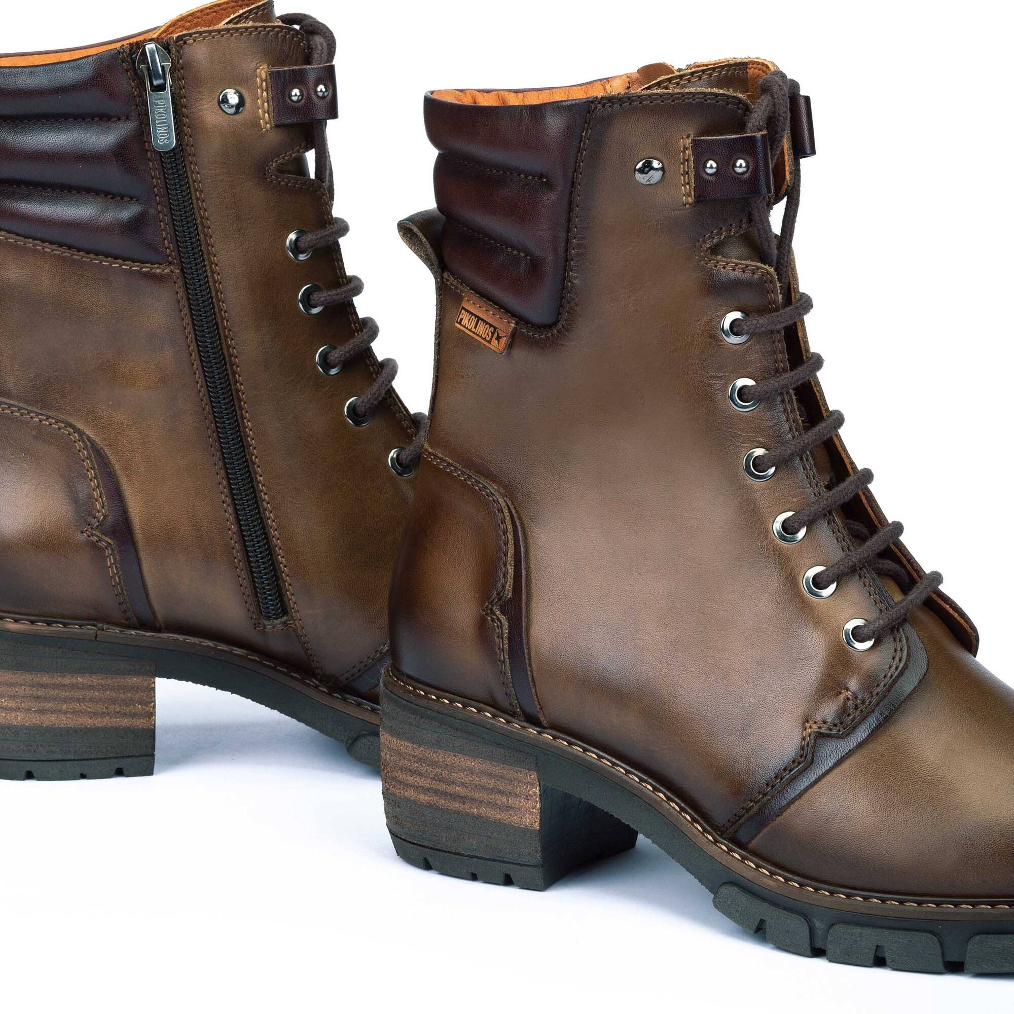 Women s Leather Shoes SAN SEBASTIA W1T 8812C1 OUTLET Pikolinos