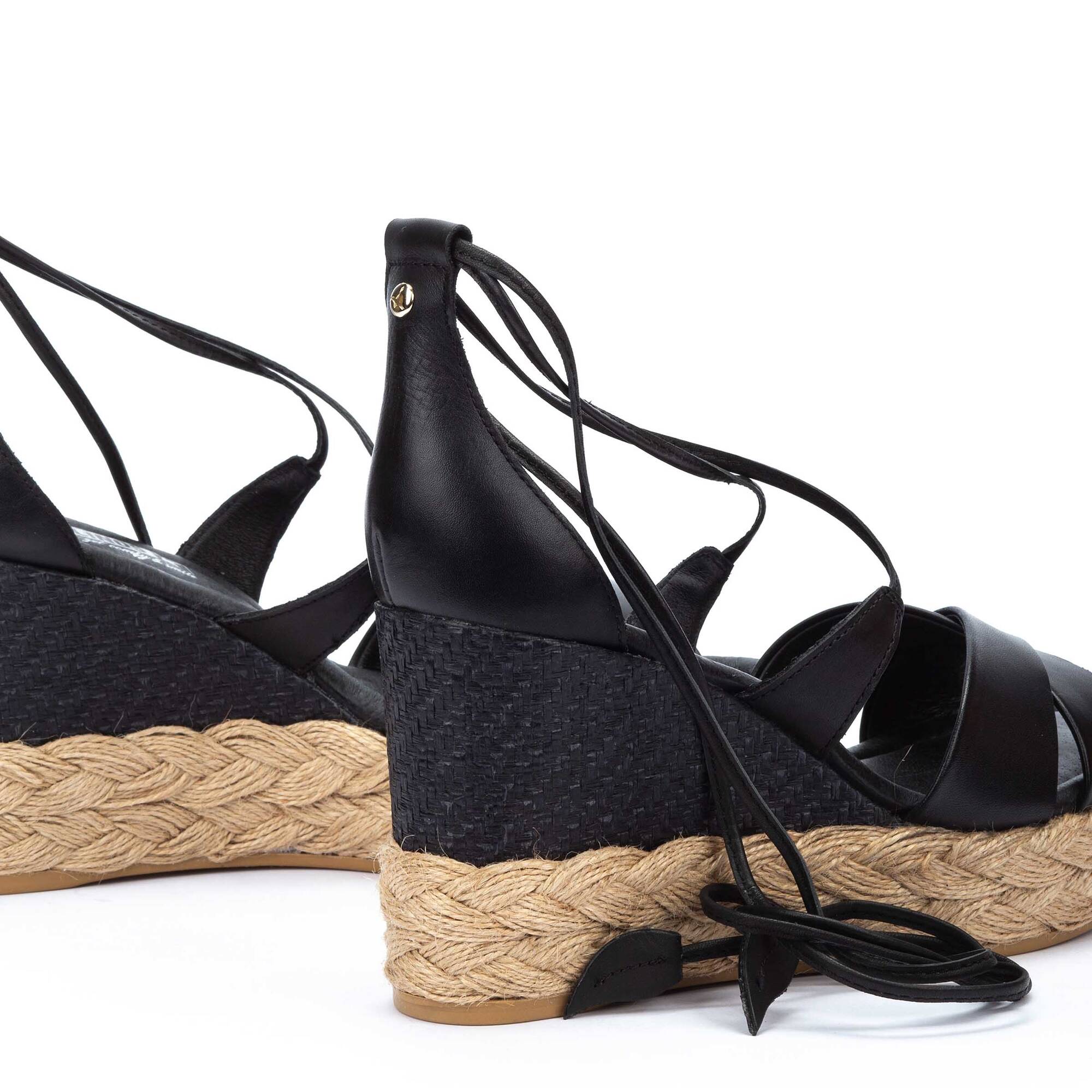 Compens&eacute;es | RONDA W7W-1751, BLACK, large image number 60-W7W-1751_000_Pikolinos_RONDA_BLACK_full.jpg | null