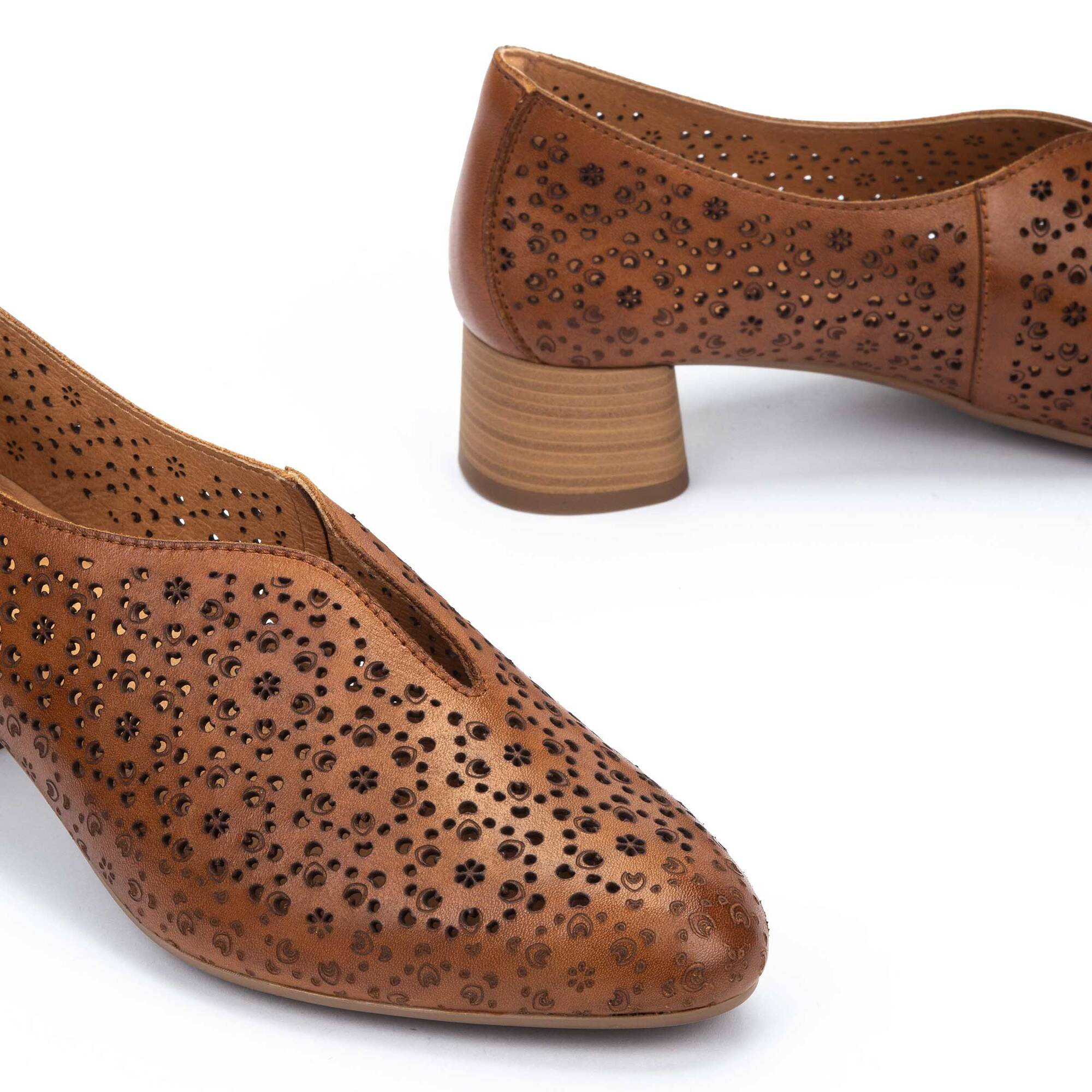 Heels | MIRAVET W3R-5605, BRANDY, large image number 60-W3R-5605_250_Pikolinos_MIRAVET_BRANDY_full.jpg | null