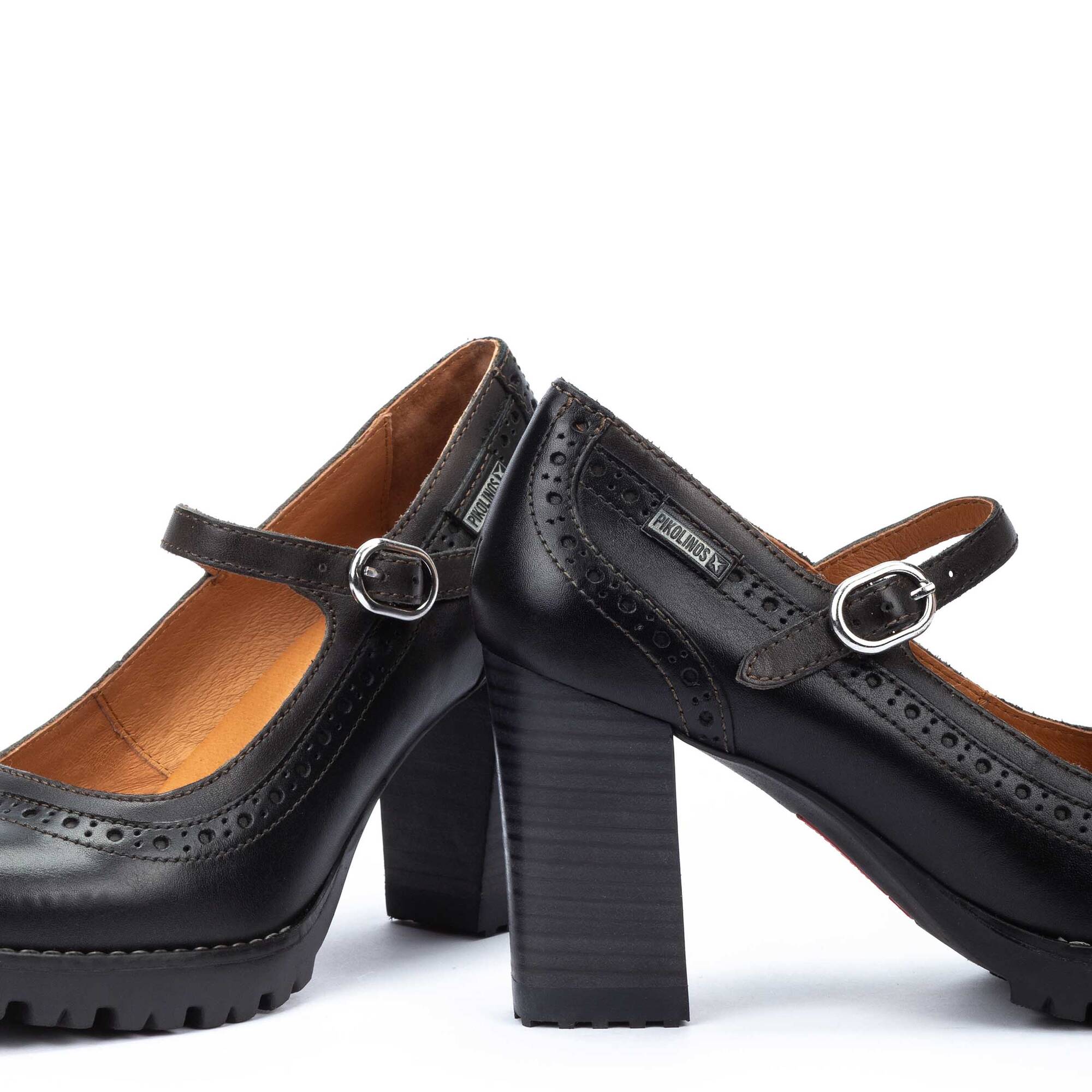 Zapatos tac&oacute;n | CONNELLY W7M-5590C1, BLACK, large image number 60-W7M-5590C1_000_Pikolinos_CONNELLY_BLACK_full.jpg | null