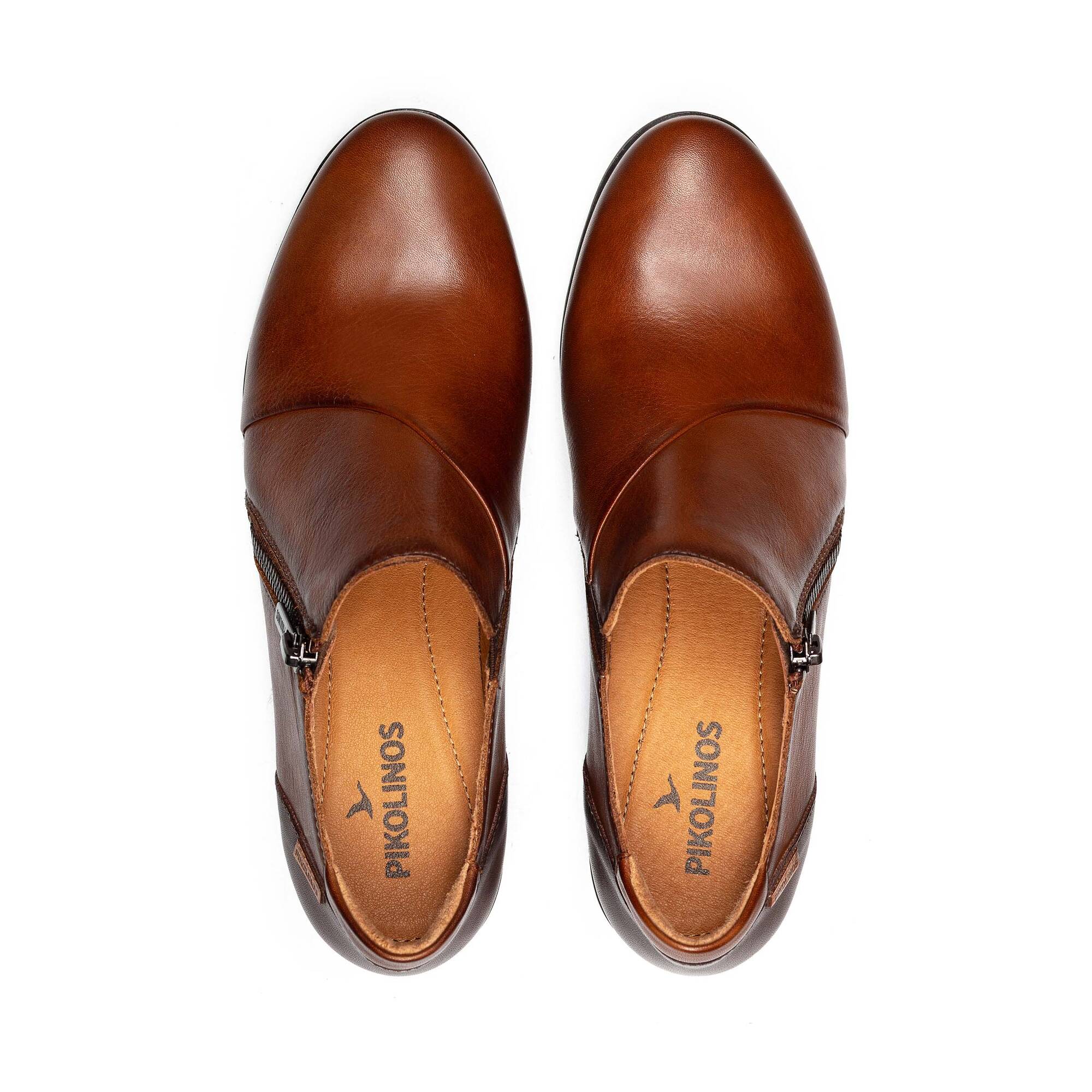 Hakschoenen | MALAGA W6W-5902C1, CUERO, large image number 100-W6W-5902C1_202_Pikolinos_MALAGA_CUERO_full.jpg | null