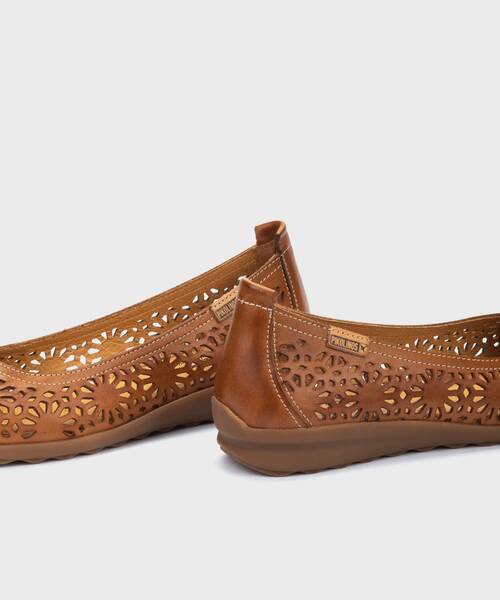 Ballet flats | ALCOI W4C-4927 | BRANDY | Pikolinos