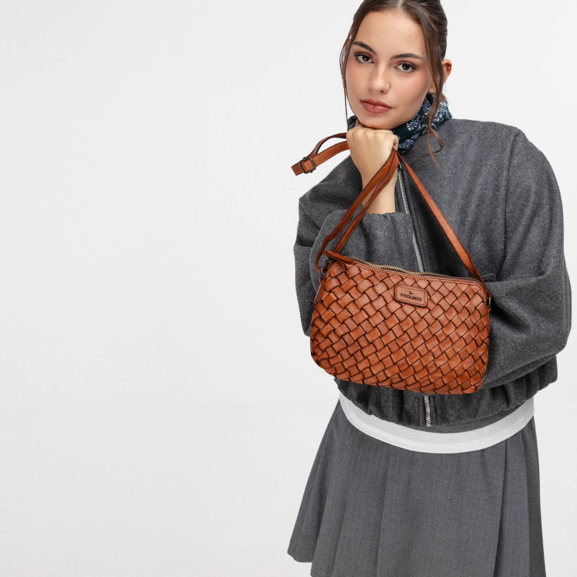 null | FAURA WHA-1137, COGNAC, large image number 90-WHA-1137_201_Pikolinos_FAURA_COGNAC_full.jpg | null