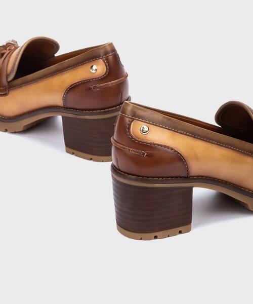 Chaussures à talon | LLANES W7H-3719C1 | ALMOND | Pikolinos