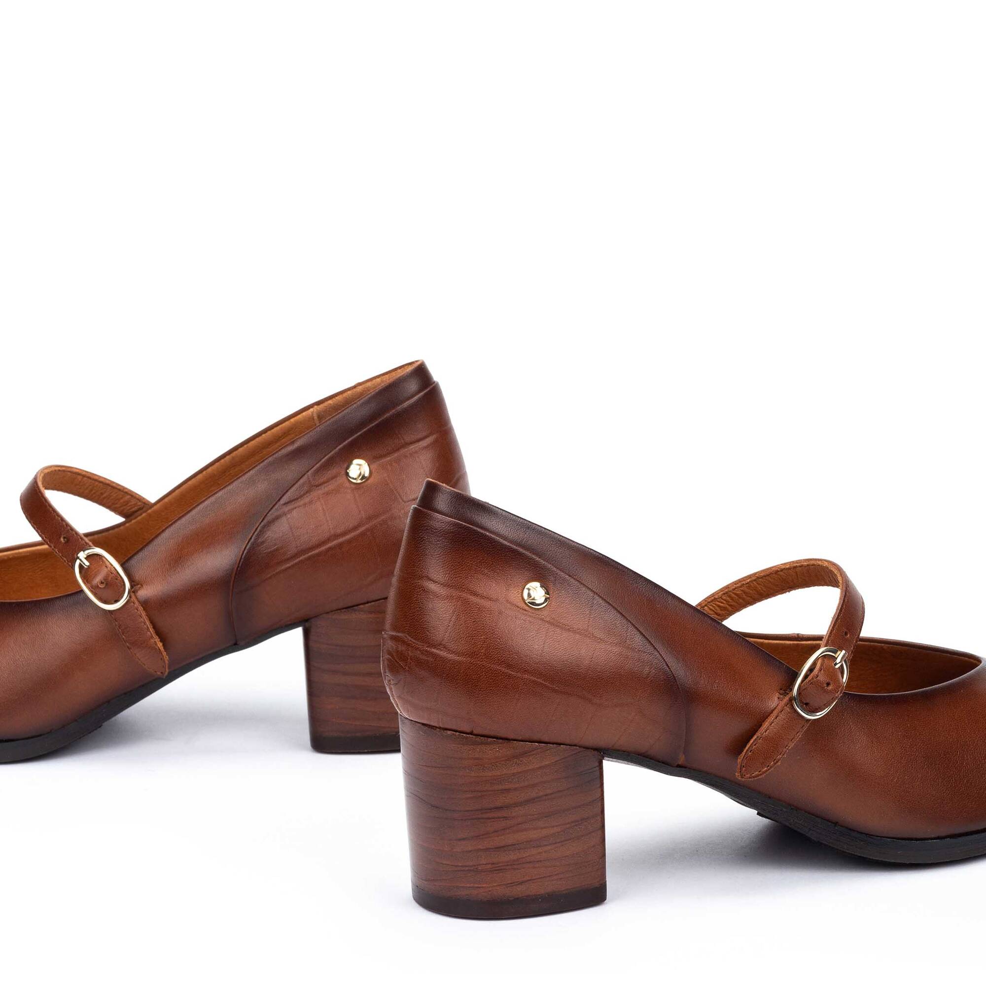 Hakschoenen | CALAFAT W1Z-5656C1, CUERO, large image number 60-W1Z-5656C1_202_Pikolinos_CALAFAT_CUERO_full.jpg | null