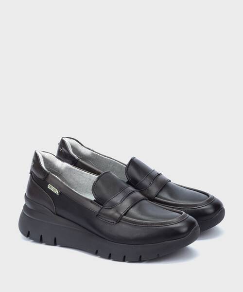 Find amazing products in Extra light sole today Pikolinos