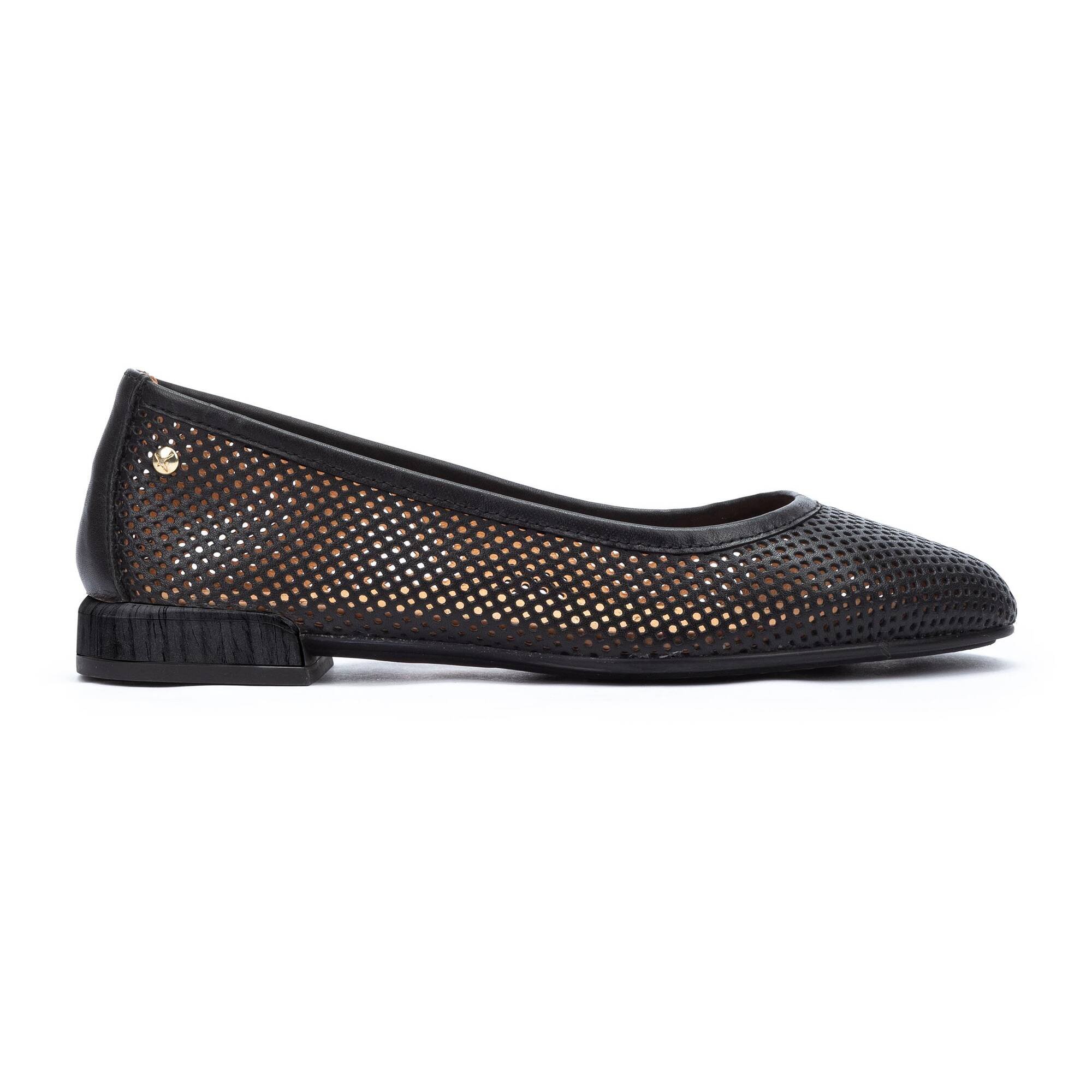 Pikolinos ballet flats on sale