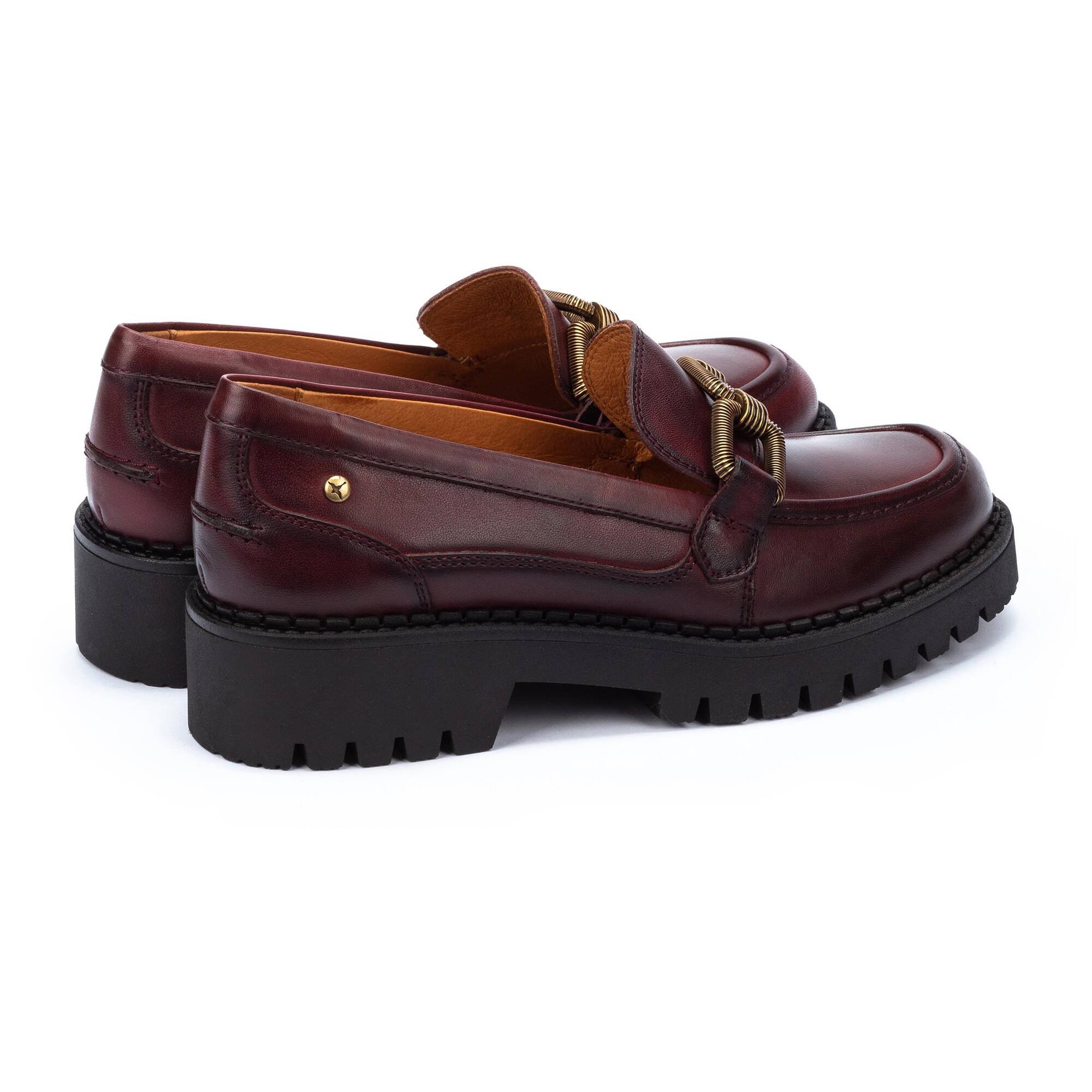 null | AVILES W6P-3742, GARNET, large image number 30 | null