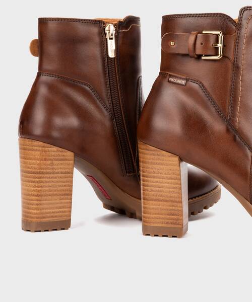Botines con Tac&oacute;n | CONNELLY W7M-8730 | CUERO | Pikolinos