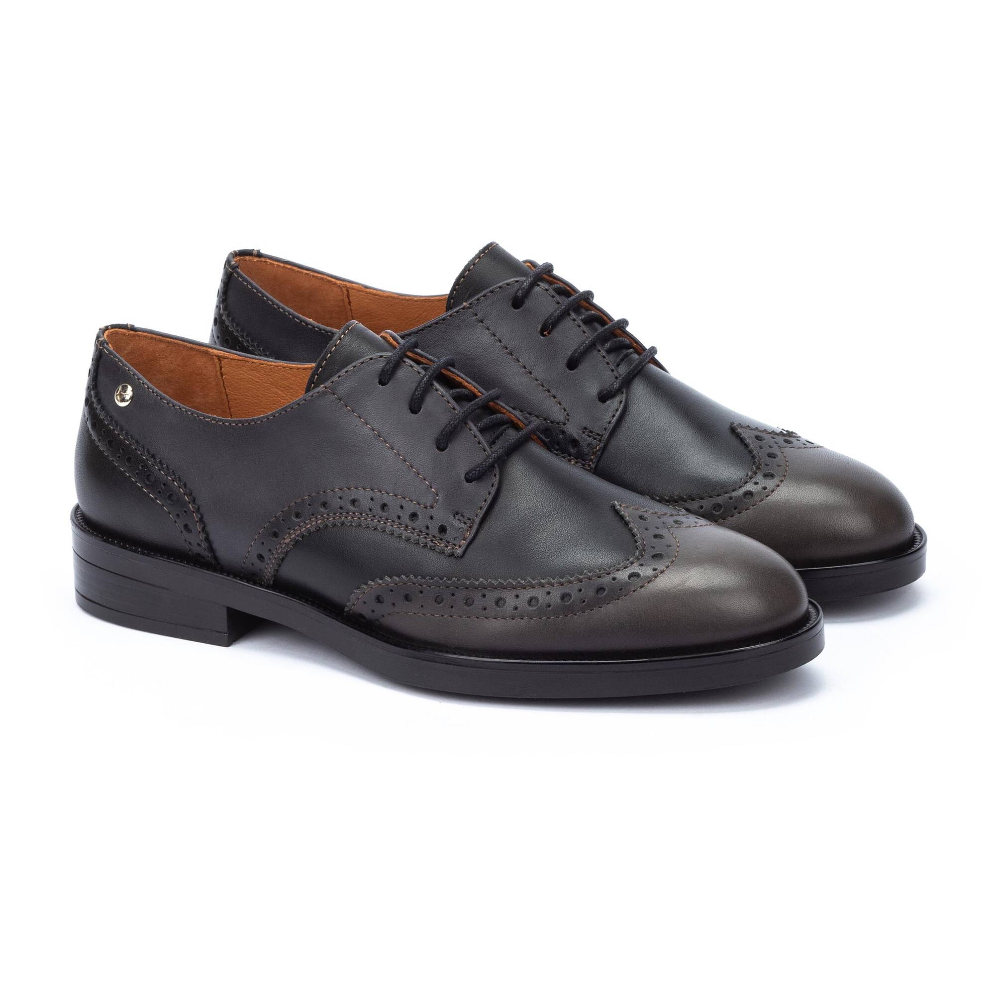 Pikolinos women's oxfords cheap