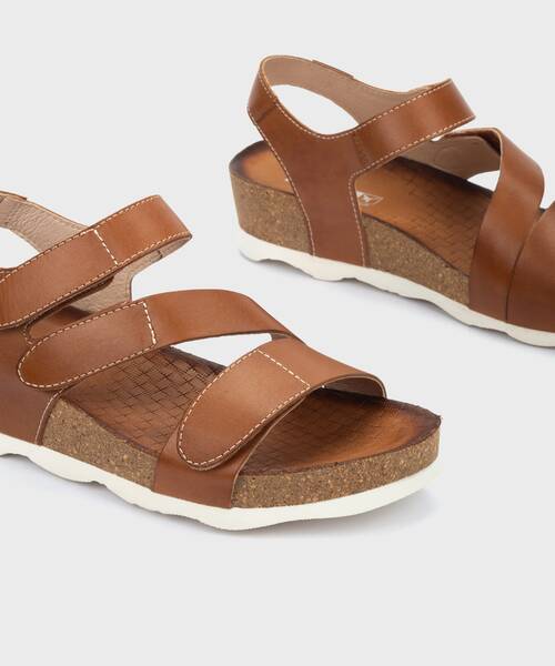 Wedges and platforms | MAHON W9E-0889 | BRANDY | Pikolinos