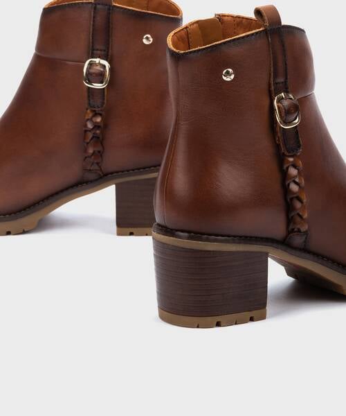 Llanes leather ankle boots , LLANES W7H , LLANES W7H-8578 , CUERO