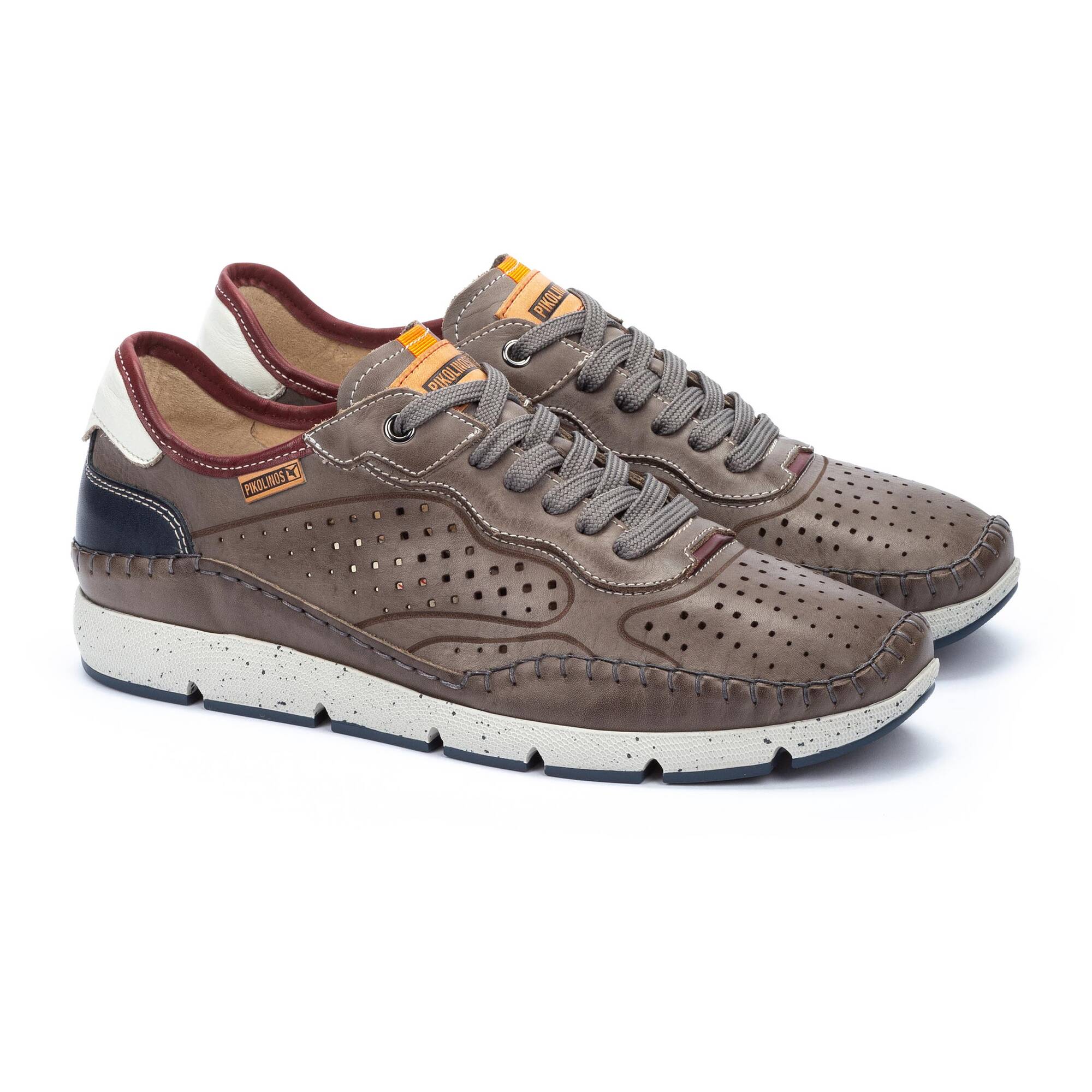 Men's punched leather sneakers FUENCARRAL M4U-6276 | Outlet PIKOLINOS