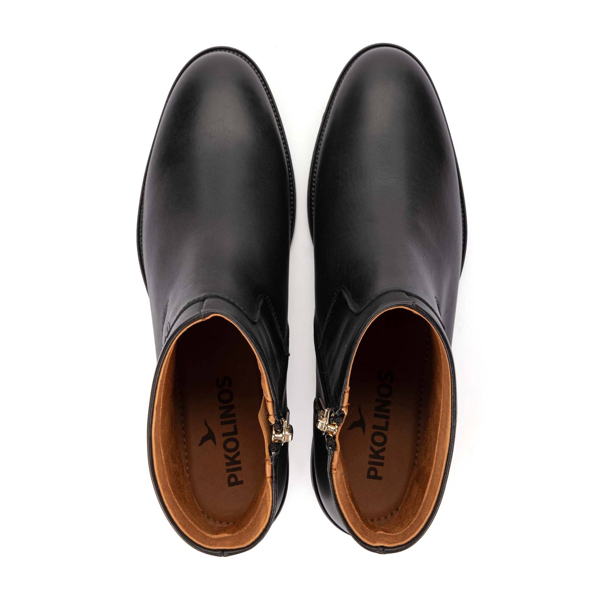 Flat ankle boots | PUERTOLLANO W3C-8911, BLACK, large image number 100-W3C-8911_000_Pikolinos_PUERTOLLANO_BLACK_full.jpg | null