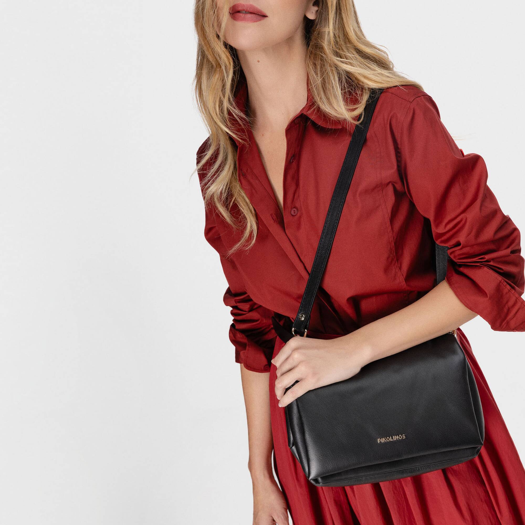 null | PAU WHA-1113C1, BLACK, large image number 90-WHA-1113C1_000_Pikolinos_PAU_BLACK_full.jpg | null