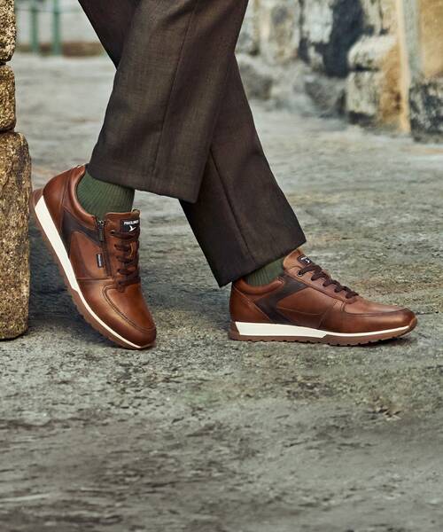 Laced sports shoe with a zip for men. , CAMBIL M5N , CAMBIL M5N-6362C1 , CUERO