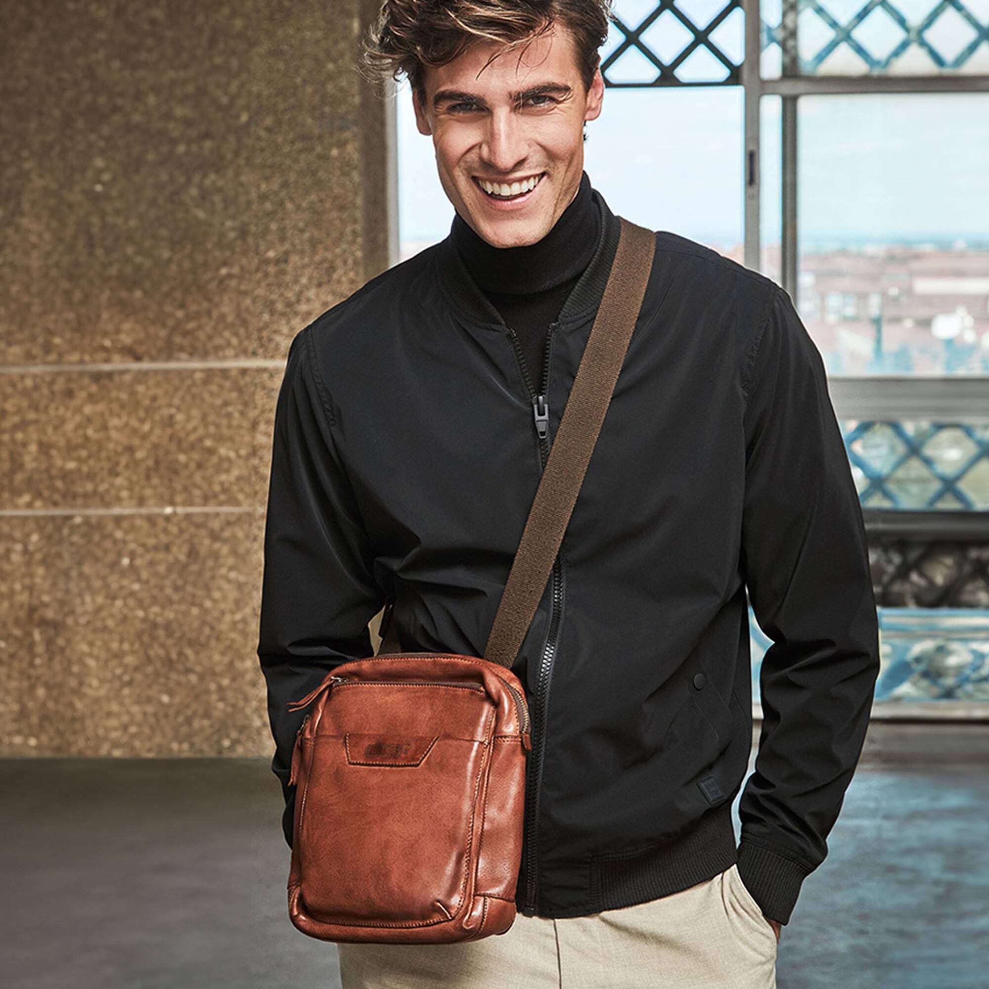 null | CERVO MHA-187, BROWN, large image number 91 | null