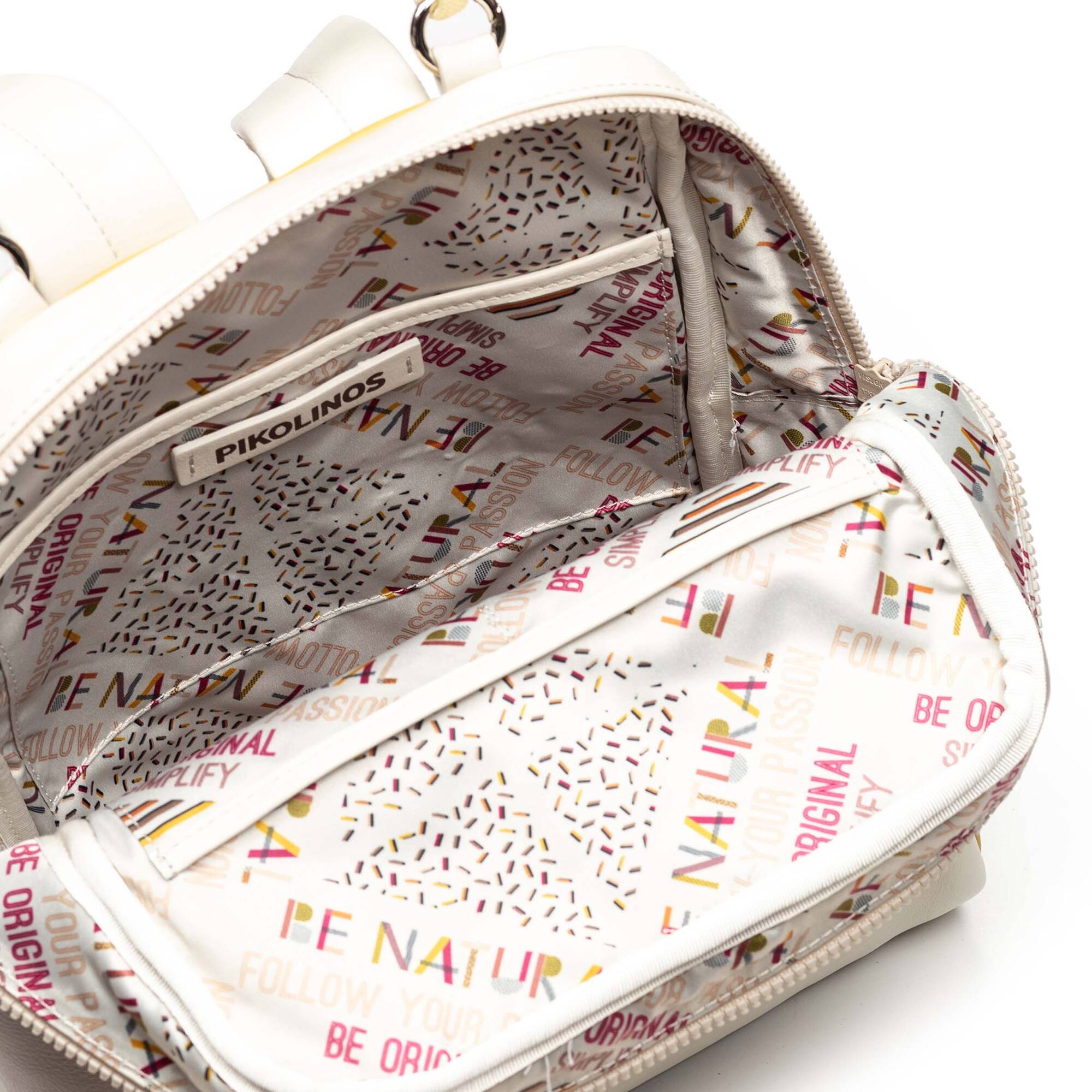 null | CABRERA WHA-788, NATA-LIRIO, large image number 100-WHA-788_960_Pikolinos_CABRERA_NATA-LIRIO_full.jpg | null