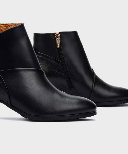 Heeled Booties | CALAFAT W1Z-8575C1 | BLACK | Pikolinos