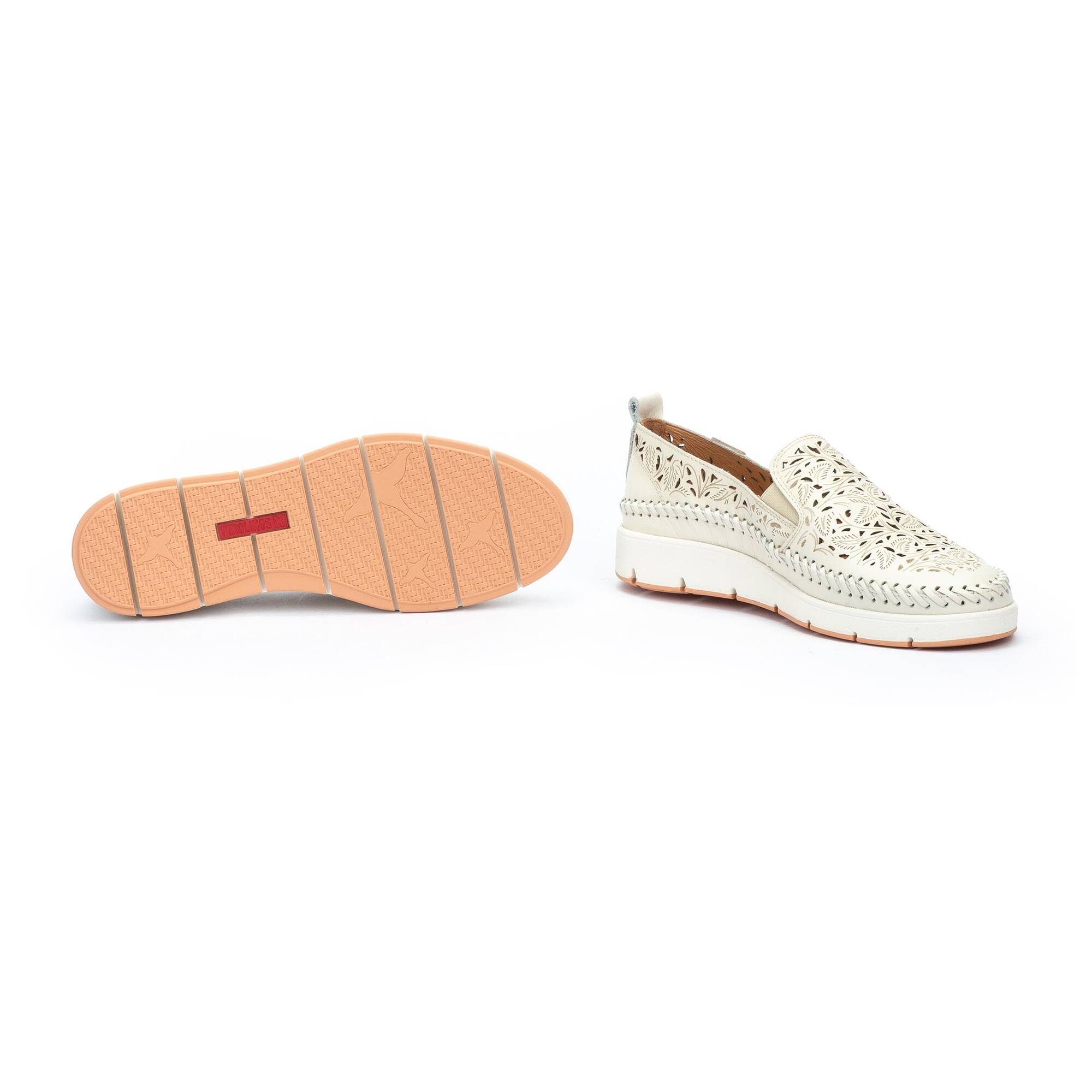 Loafers | TENERIFE W8D-3896, NATA, large image number 70-W8D-3896_909_Pikolinos_TENERIFE_NATA_full.jpg | null