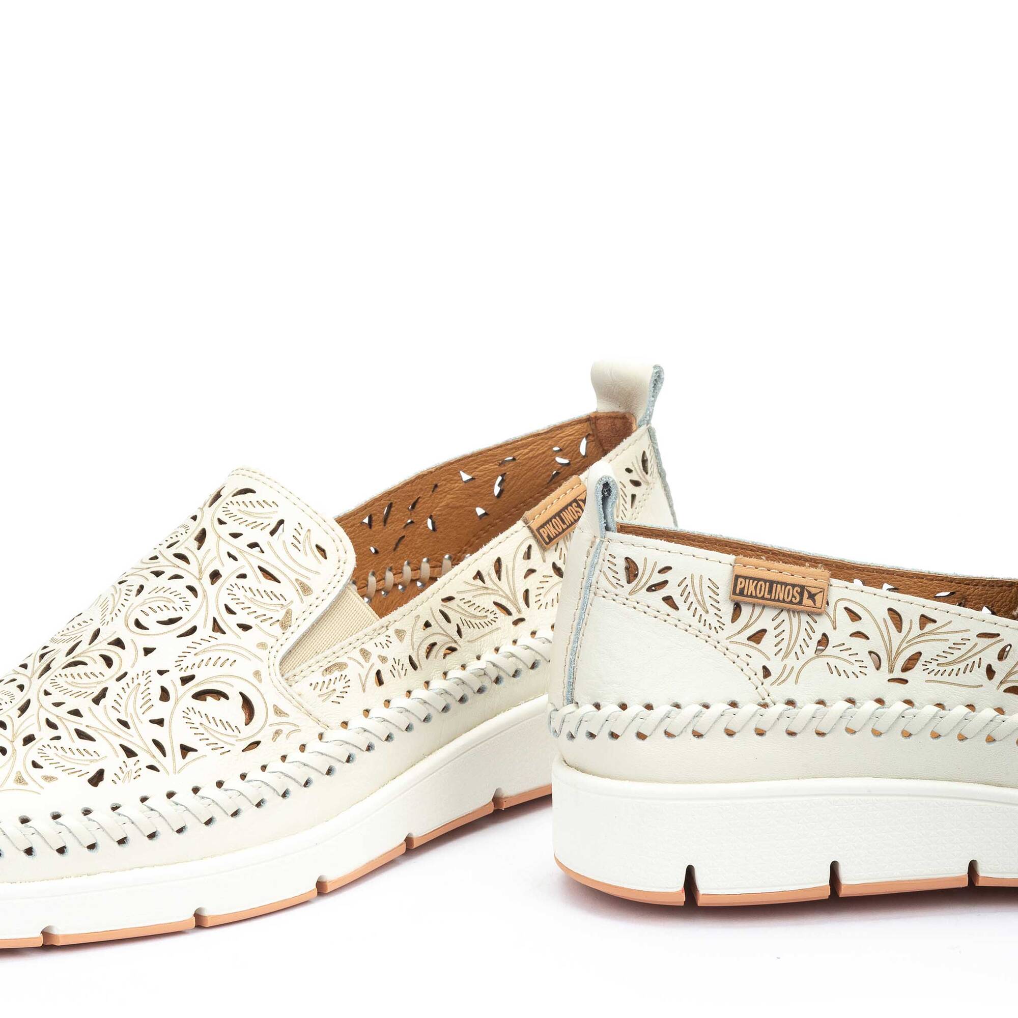 Loafers | TENERIFE W8D-3896, NATA, large image number 60-W8D-3896_909_Pikolinos_TENERIFE_NATA_full.jpg | null