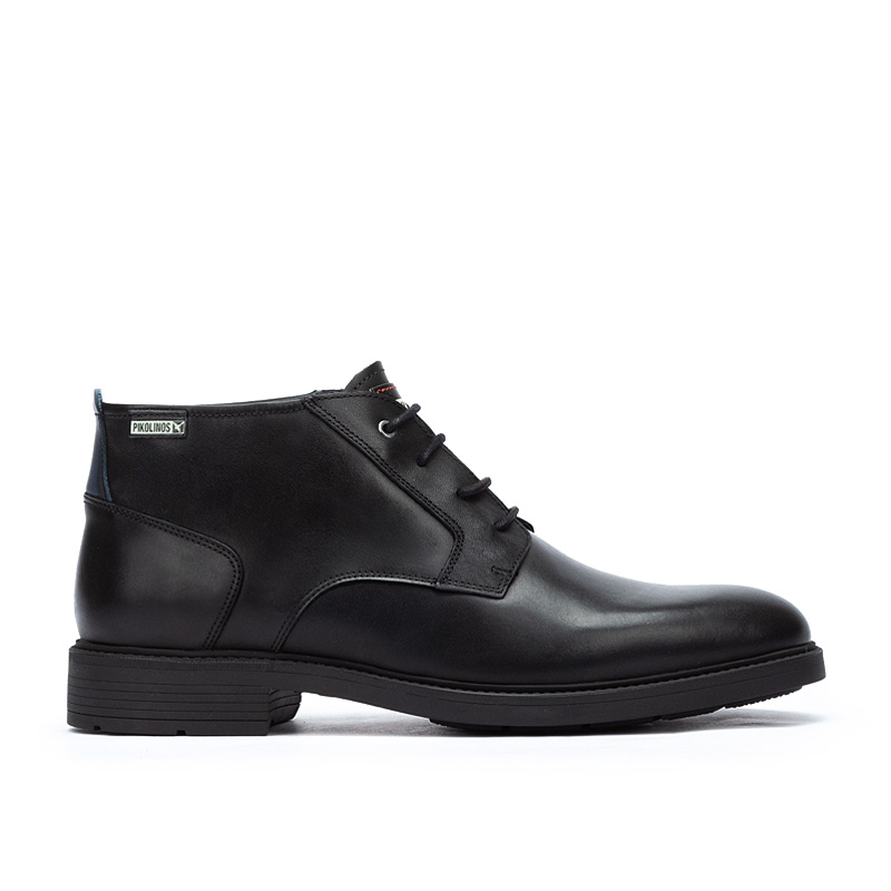 LACE-UP BOOTS