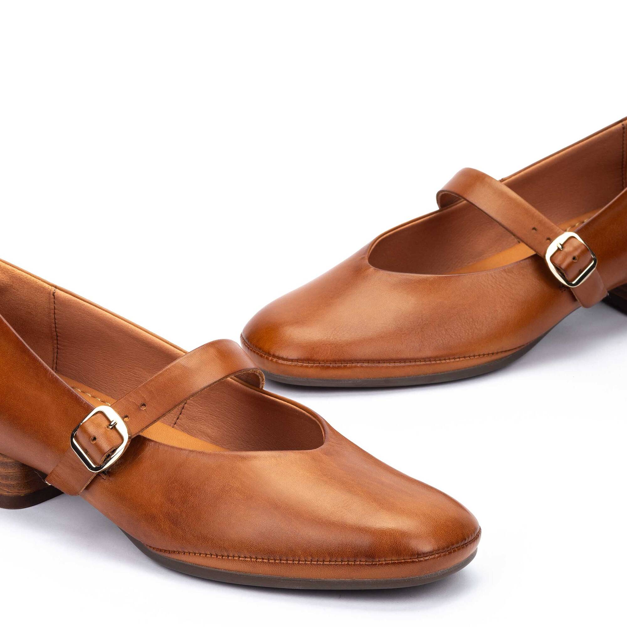 Heels | UBEDA HAW2N-5592, BRANDY, large image number 60-HAW2N-5592_250_Pikolinos_UBEDA_BRANDY_full.jpg | null