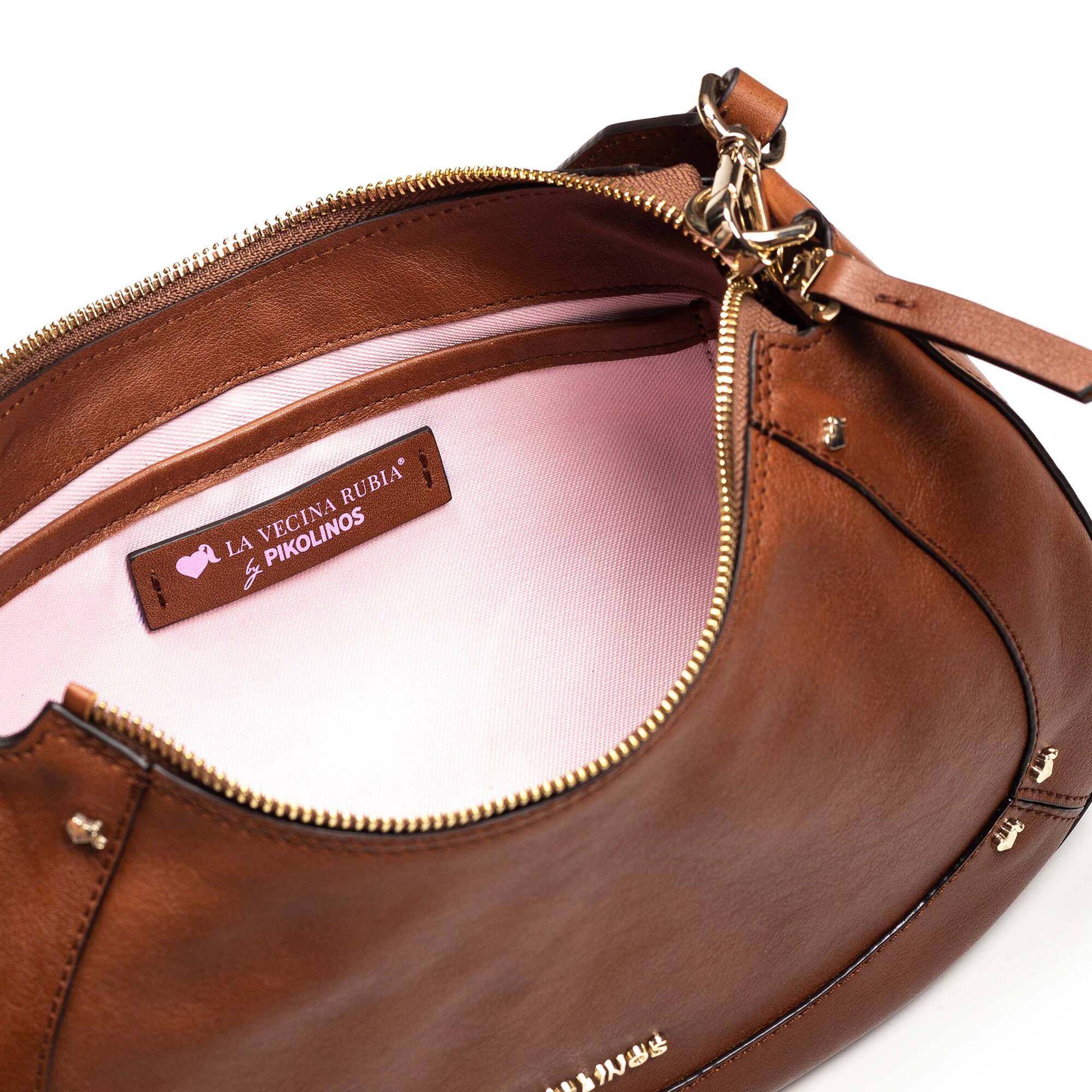 null | ARES WHA-678, CUERO, large image number 100-WHA-678_202_Pikolinos_ARES_CUERO_full.jpg | null