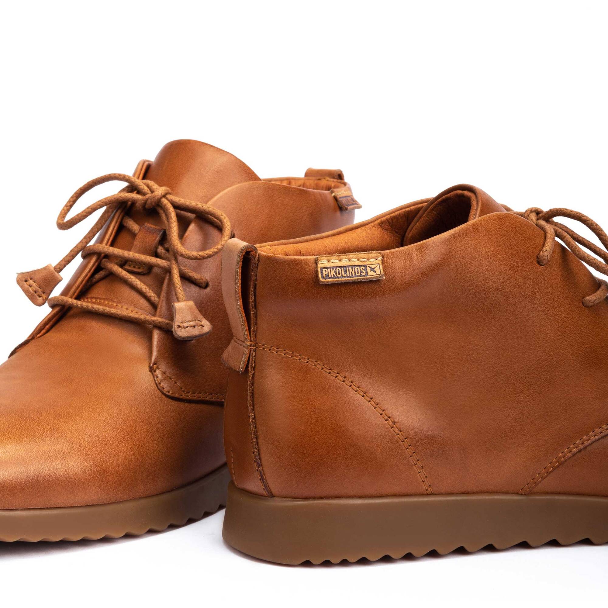 Botines planos | MALLORCA PKW8C-8808, BRANDY, large image number 60-PKW8C-8808_250_Pikolinos_MALLORCA_BRANDY_full.jpg | null