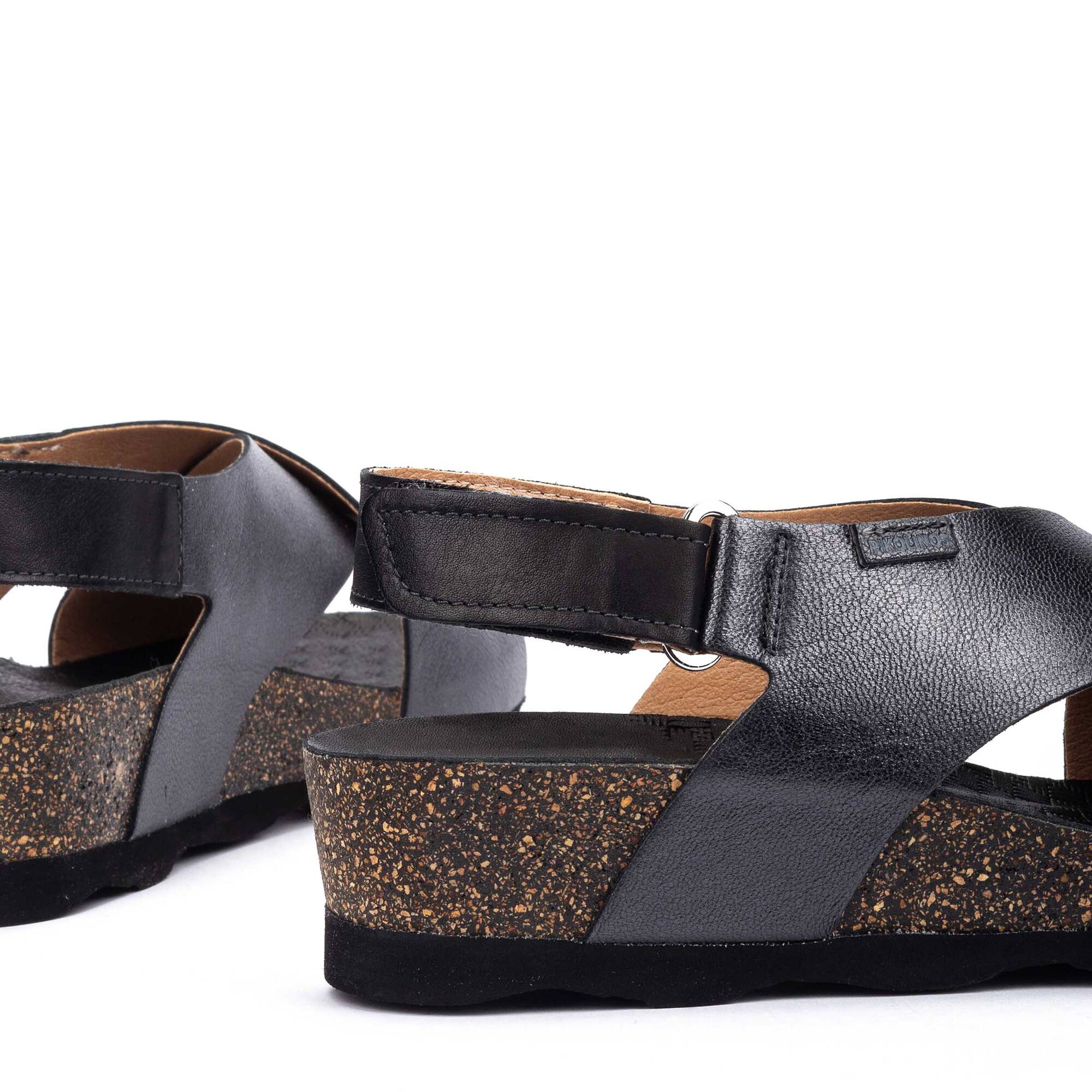 Cu&ntilde;as y Plataformas | MAHON W9E-0912CLC1, CALCITA, large image number 60-W9E-0912CLC1_013_Pikolinos_MAHON_CALCITA_full.jpg | null