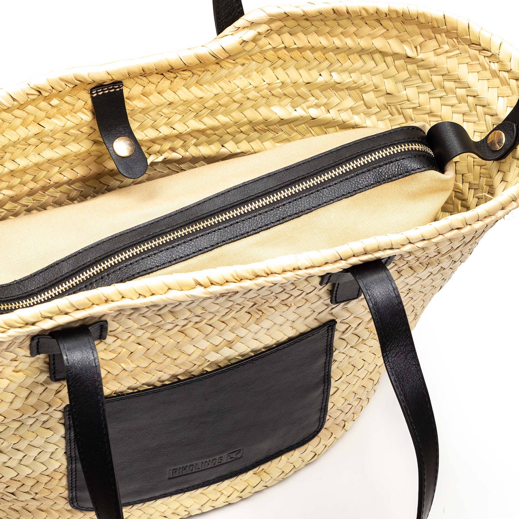 null | ORIO WHA-384, BLACK, large image number 100-WHA-384_000_Pikolinos_ORIO_BLACK_full.jpg | null