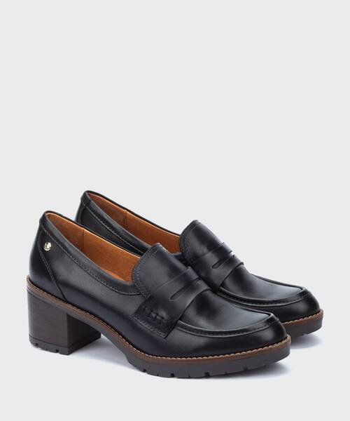 Mocassins met Hak Pikolinos