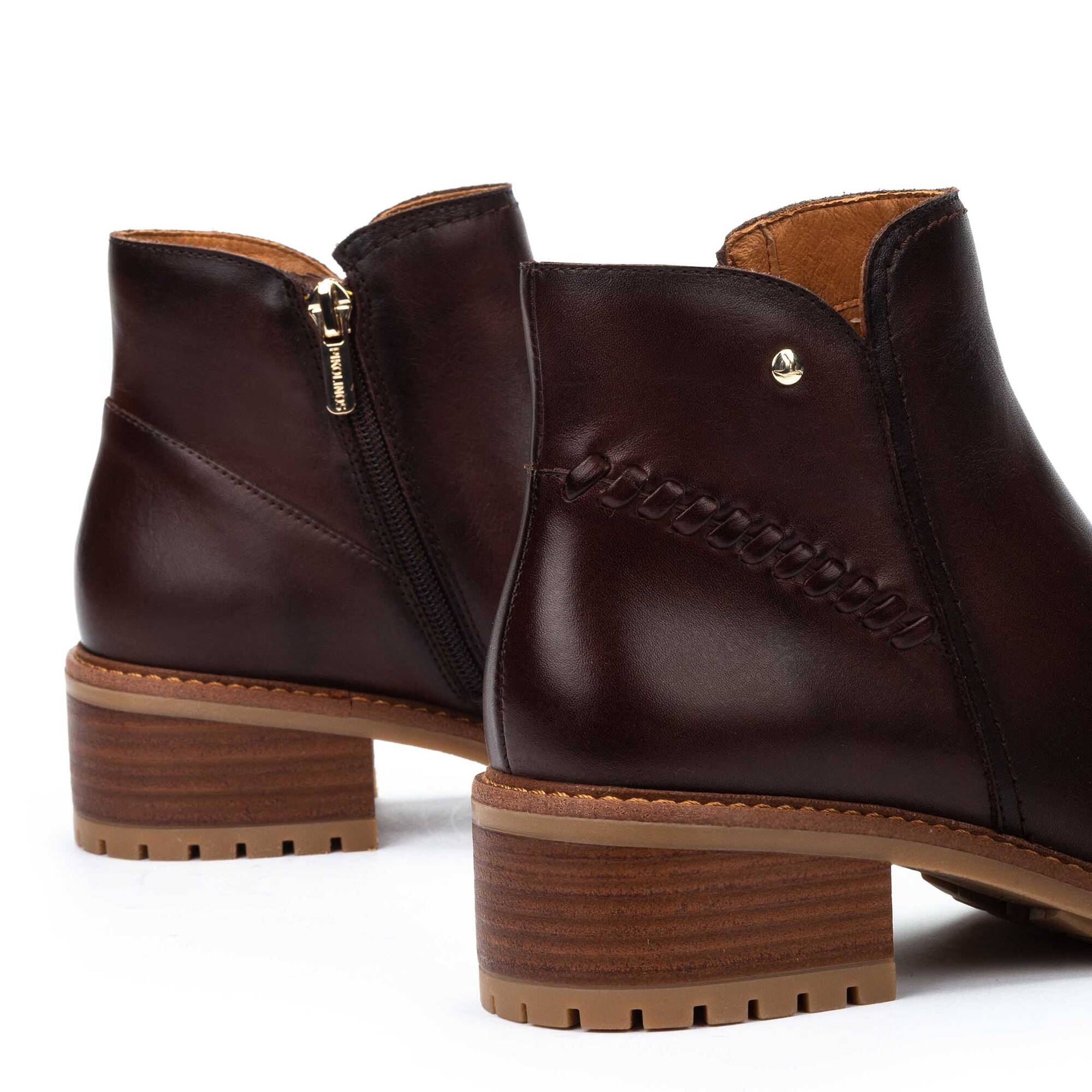 Heeled ankle boots | MEDINA W0D-8871, CAOBA, large image number 60-W0D-8871_130_Pikolinos_MEDINA_CAOBA_full.jpg | null