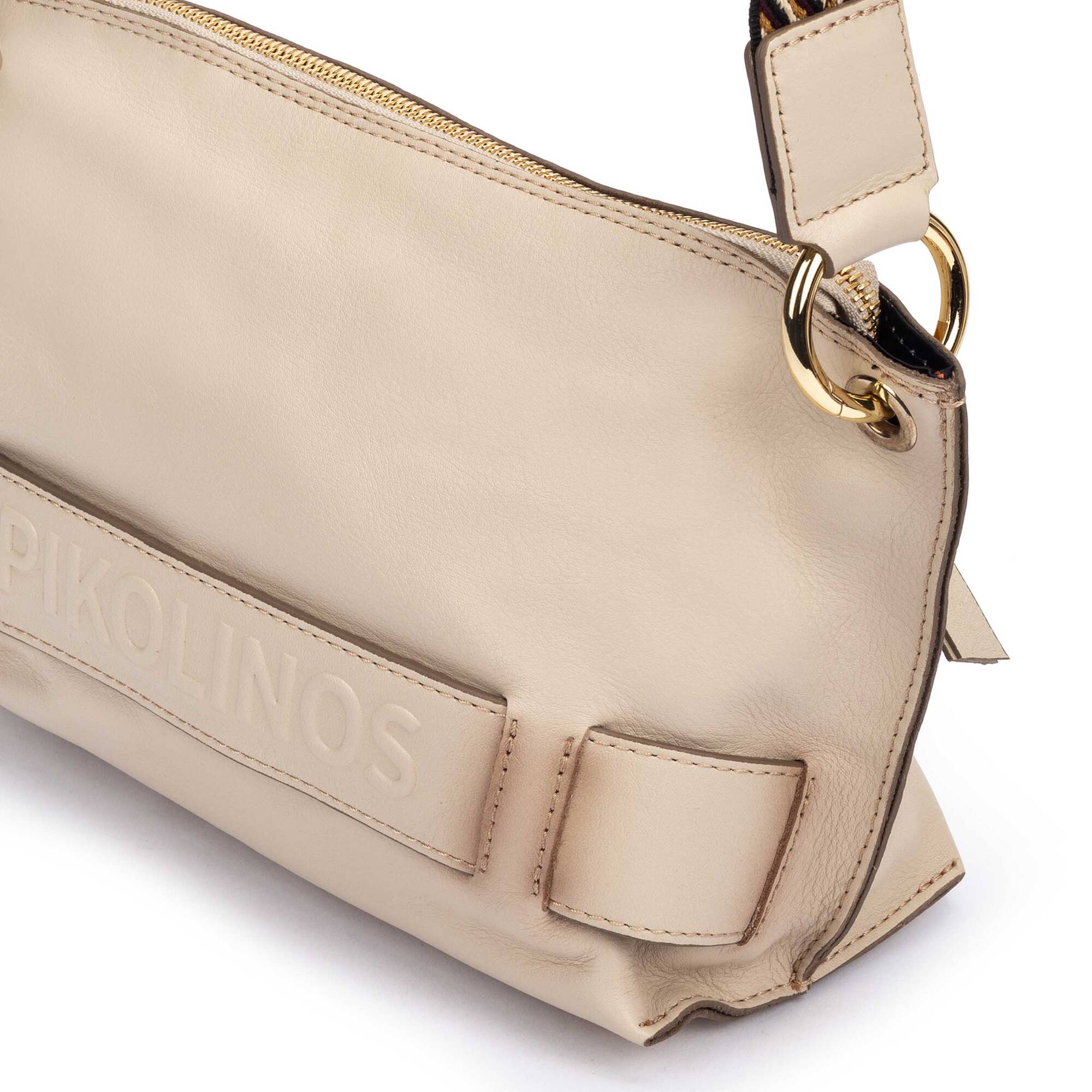 null | ALCUDIA WHA-1110C2, MARFIL, large image number 60-WHA-1110C2_807_Pikolinos_ALCUDIA_MARFIL_full.jpg | null