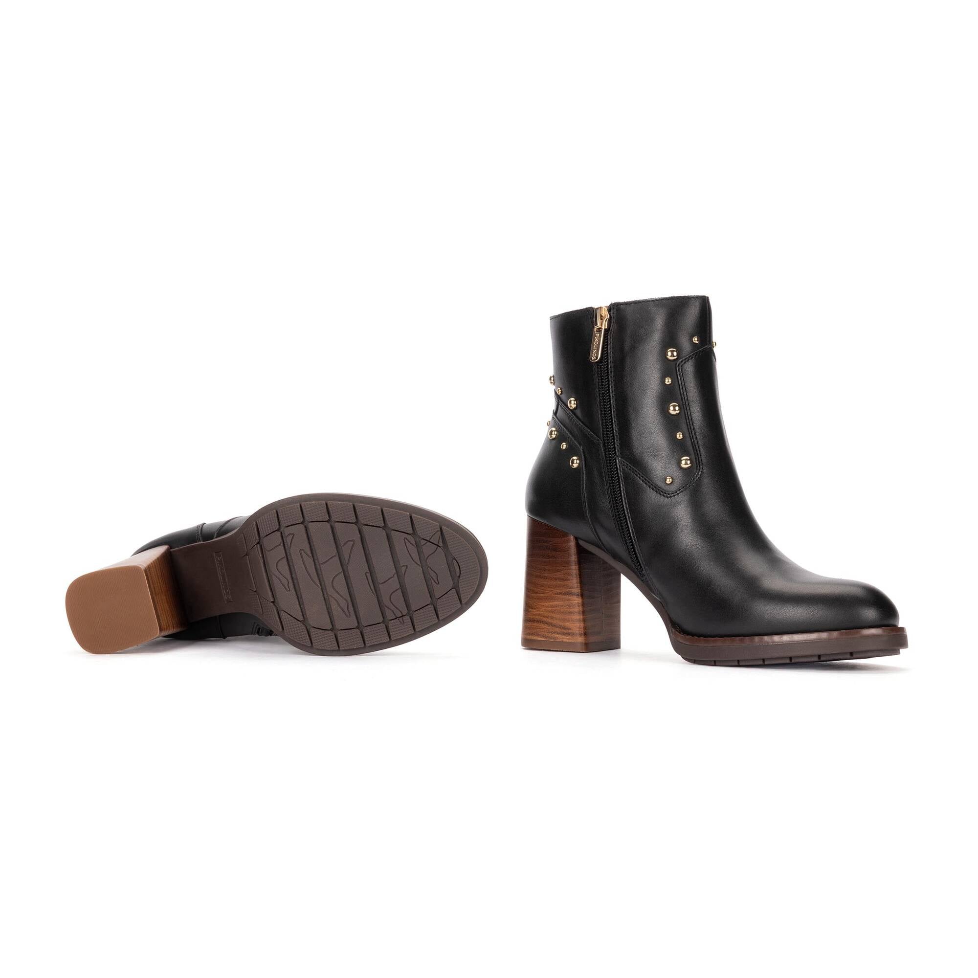 Heeled ankle boots | PALENCIA W9U-8586, BLACK, large image number 70-W9U-8586_000_Pikolinos_PALENCIA_BLACK_full.jpg | null