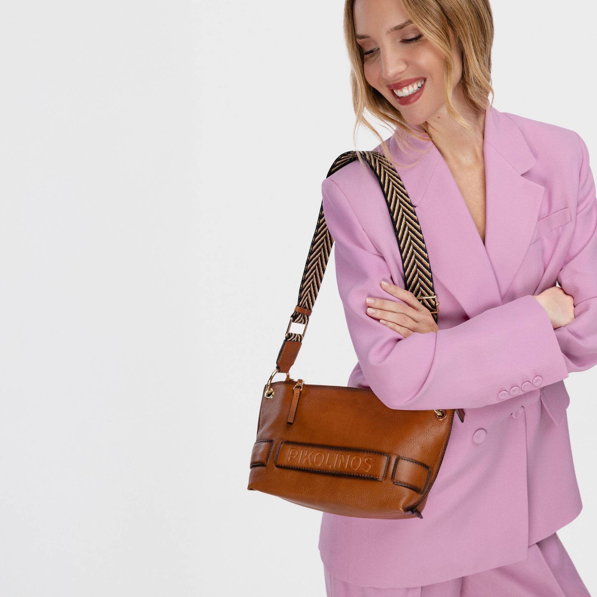 null | ALCUDIA WHA-1110C2, BRANDY, large image number 90-WHA-1110C2_250_Pikolinos_ALCUDIA_BRANDY_full.jpg | null