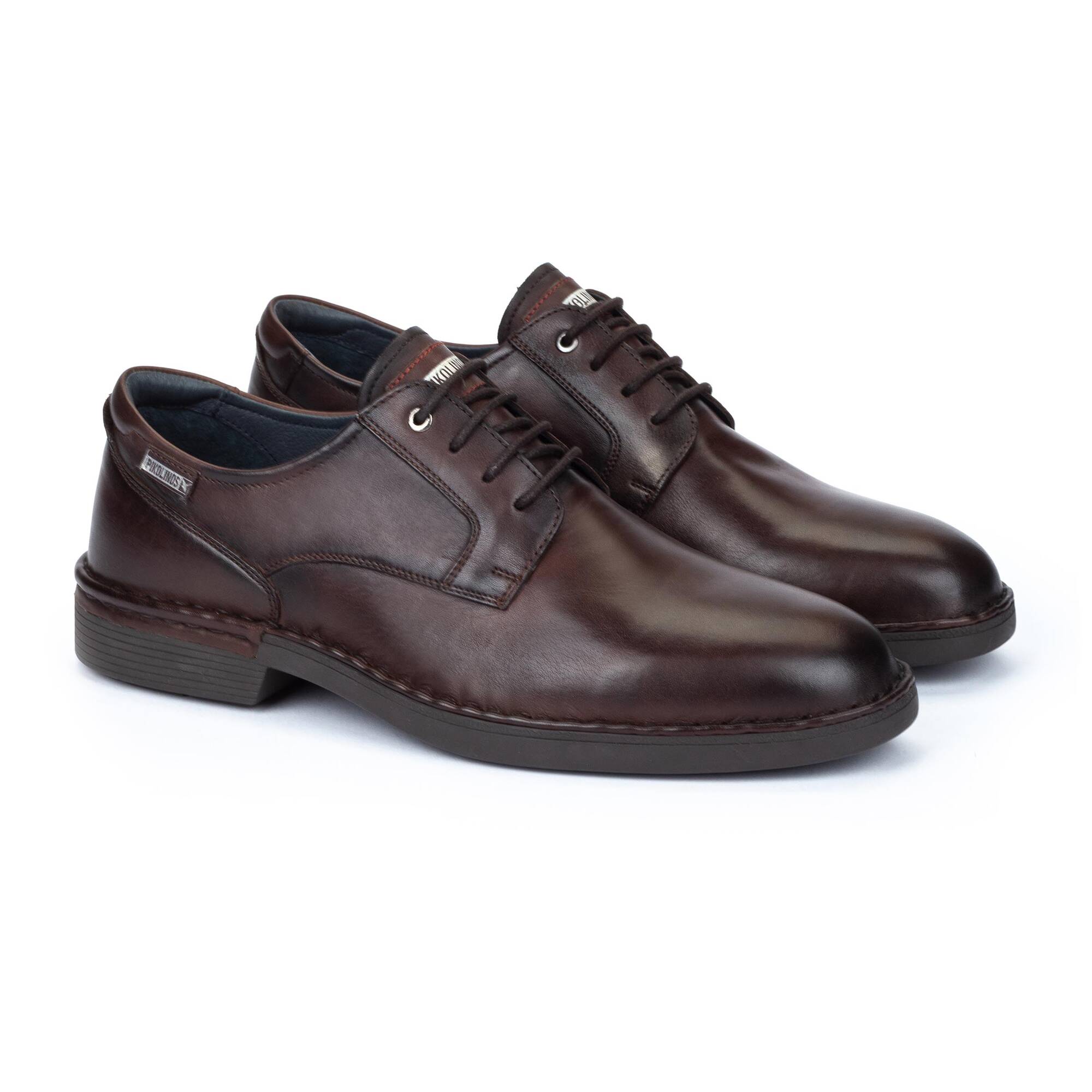Pikolinos shoes outlet store