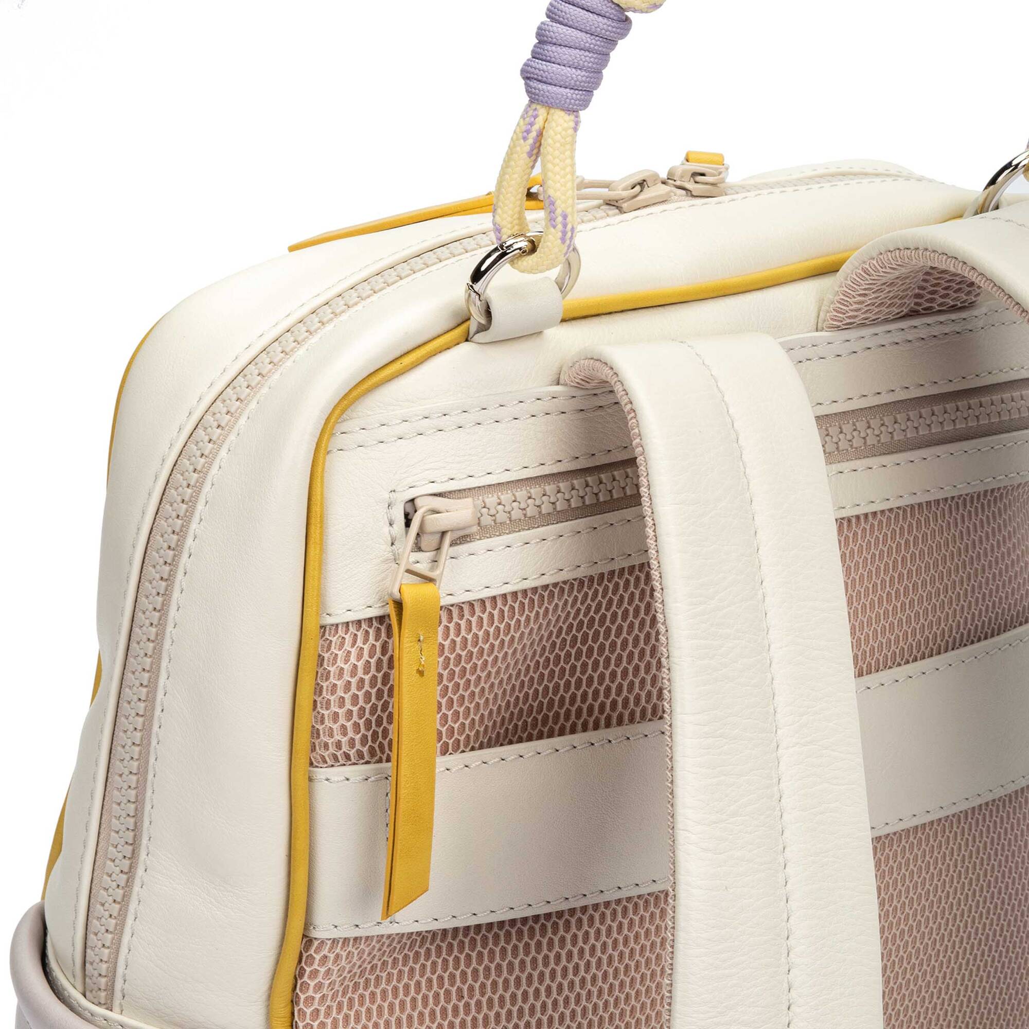 null | CABRERA WHA-788, NATA-LIRIO, large image number 60-WHA-788_960_Pikolinos_CABRERA_NATA-LIRIO_full.jpg | null