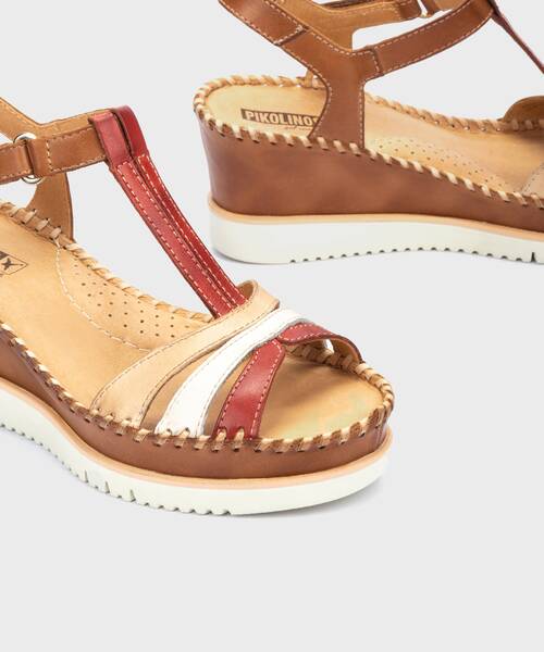 Sandals and Mules | AGUADULCE W3Z-1776C1 | CORAL | Pikolinos