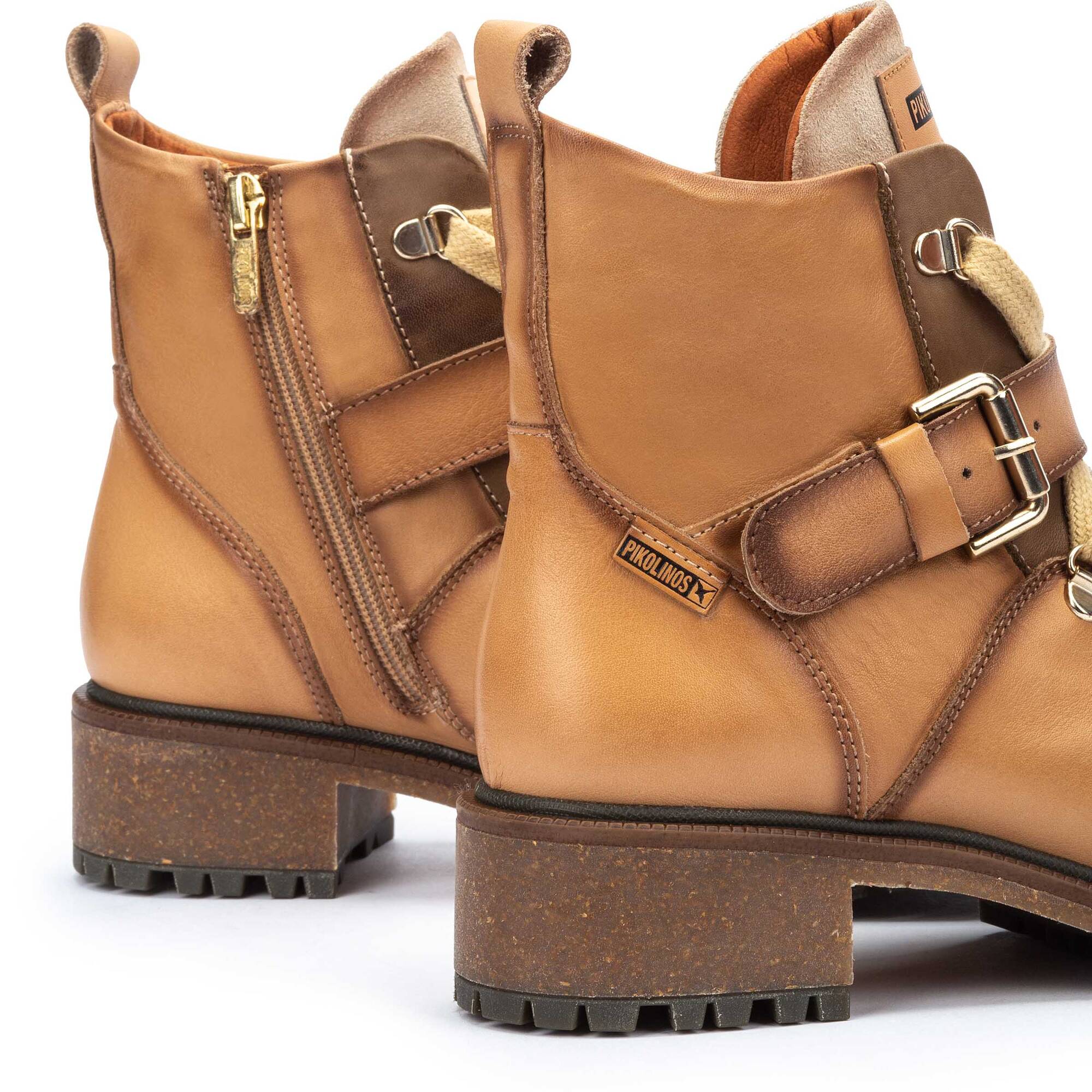 Women`s Leather Shoes ASPE W9Z-8748C1 |OUTLET Pikolinos