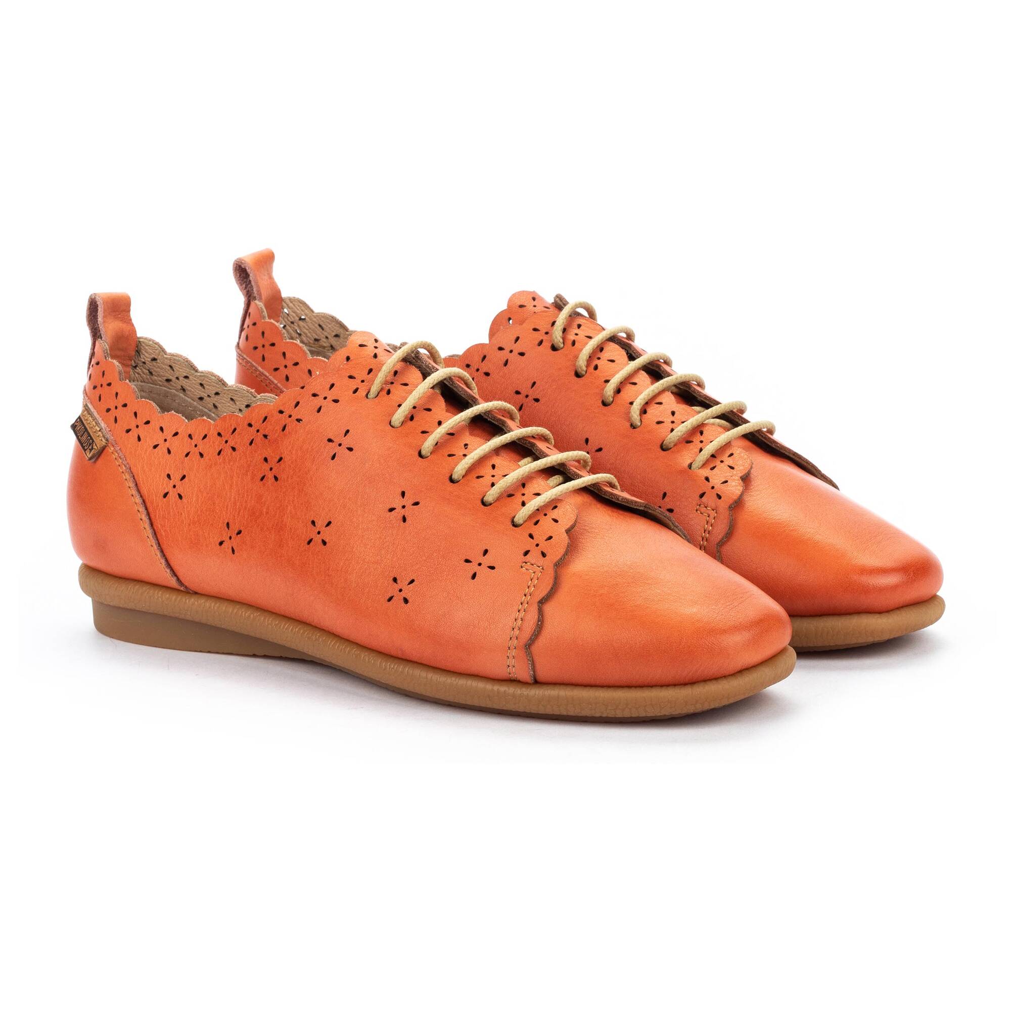 Flat lace-up shoes CALABRIA W9K-4833 | Outlet PIKOLINOS