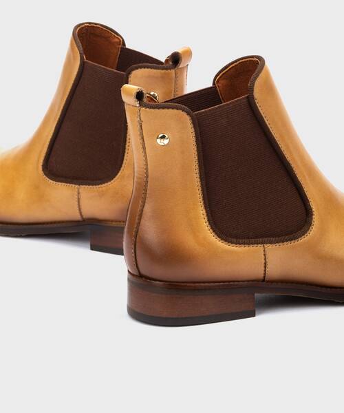 Ankle boots | ROYAL W4D-8637C1 | ALMOND | Pikolinos