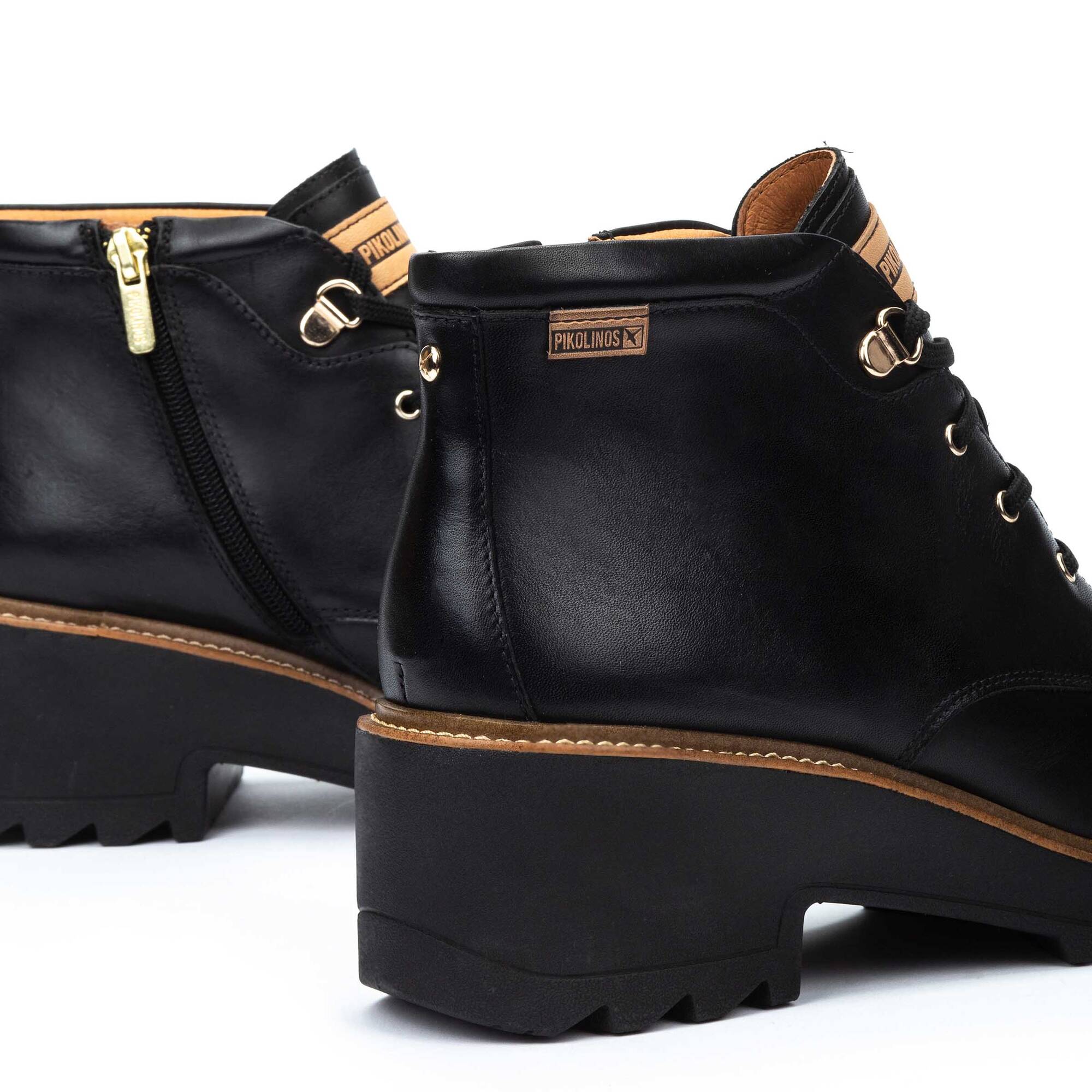 Bottines | ALCARAZ W7A-8555, BLACK, large image number 60-W7A-8555_000_Pikolinos_ALCARAZ_BLACK_full.jpg | null