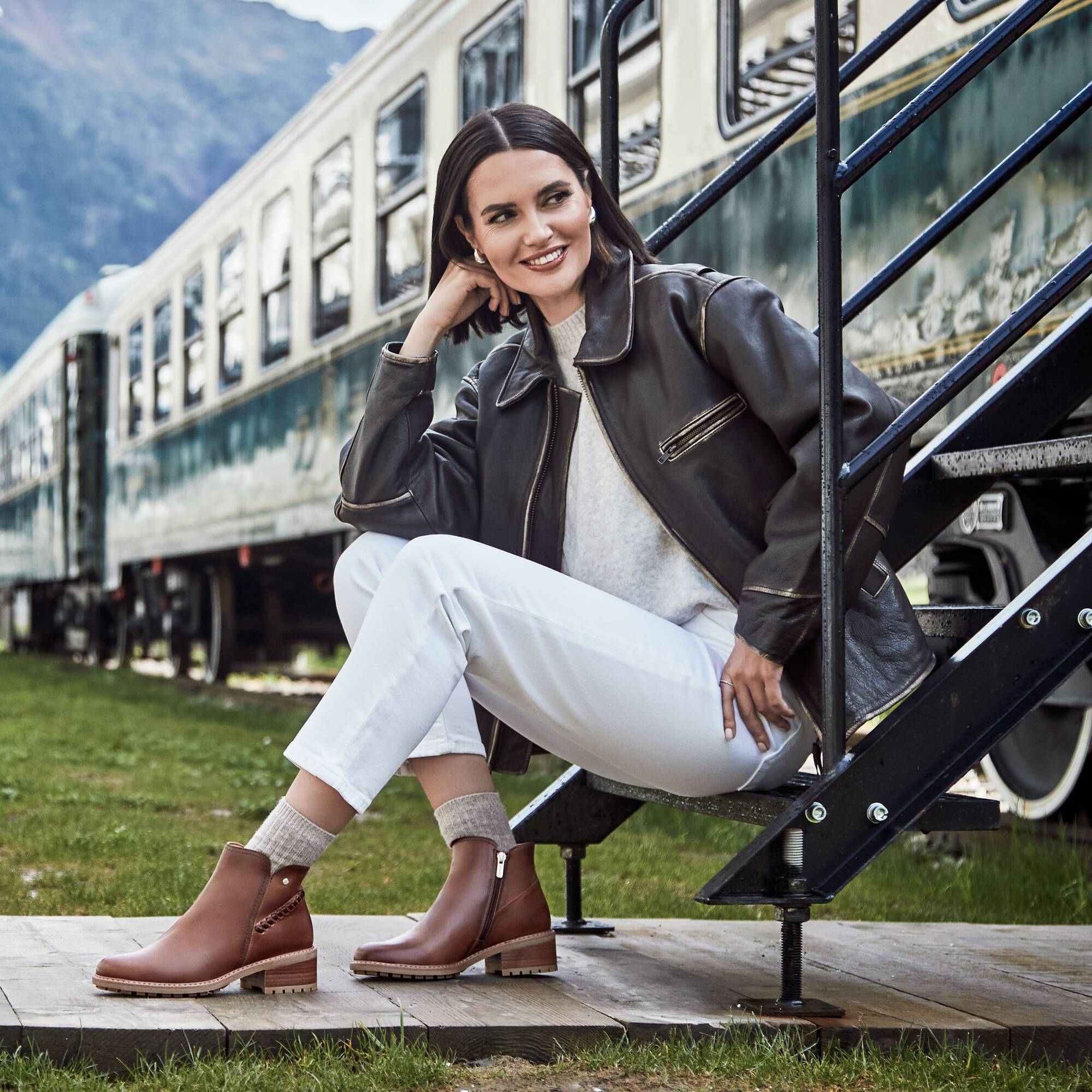 Heeled ankle boots | MEDINA W0D-8871, CUERO, large image number 91-W0D-8871_202_Pikolinos_MEDINA_CUERO_full.jpg | null