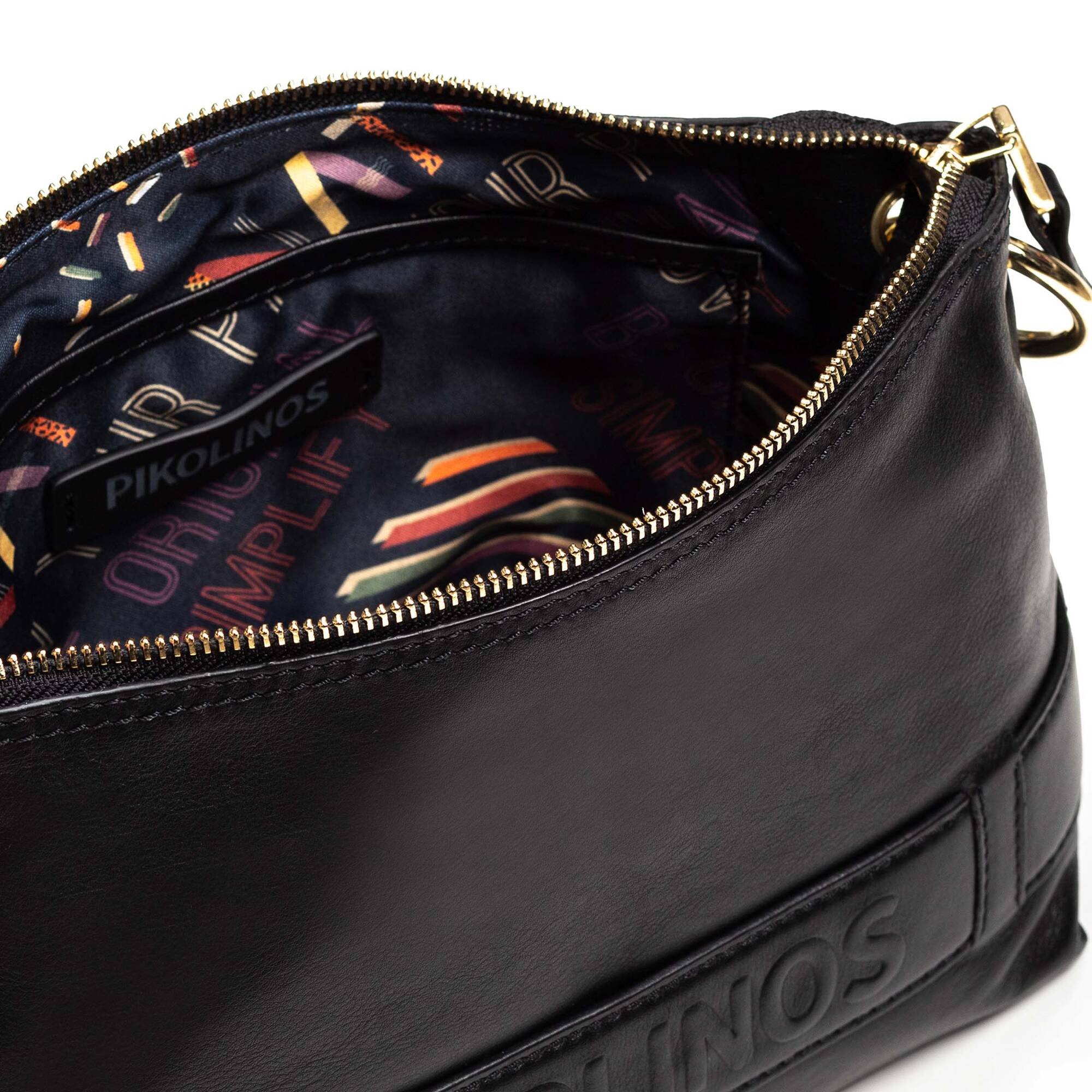 null | ALCUDIA WHA-1110C2, BLACK, large image number 100-WHA-1110C2_000_Pikolinos_ALCUDIA_BLACK_full.jpg | null