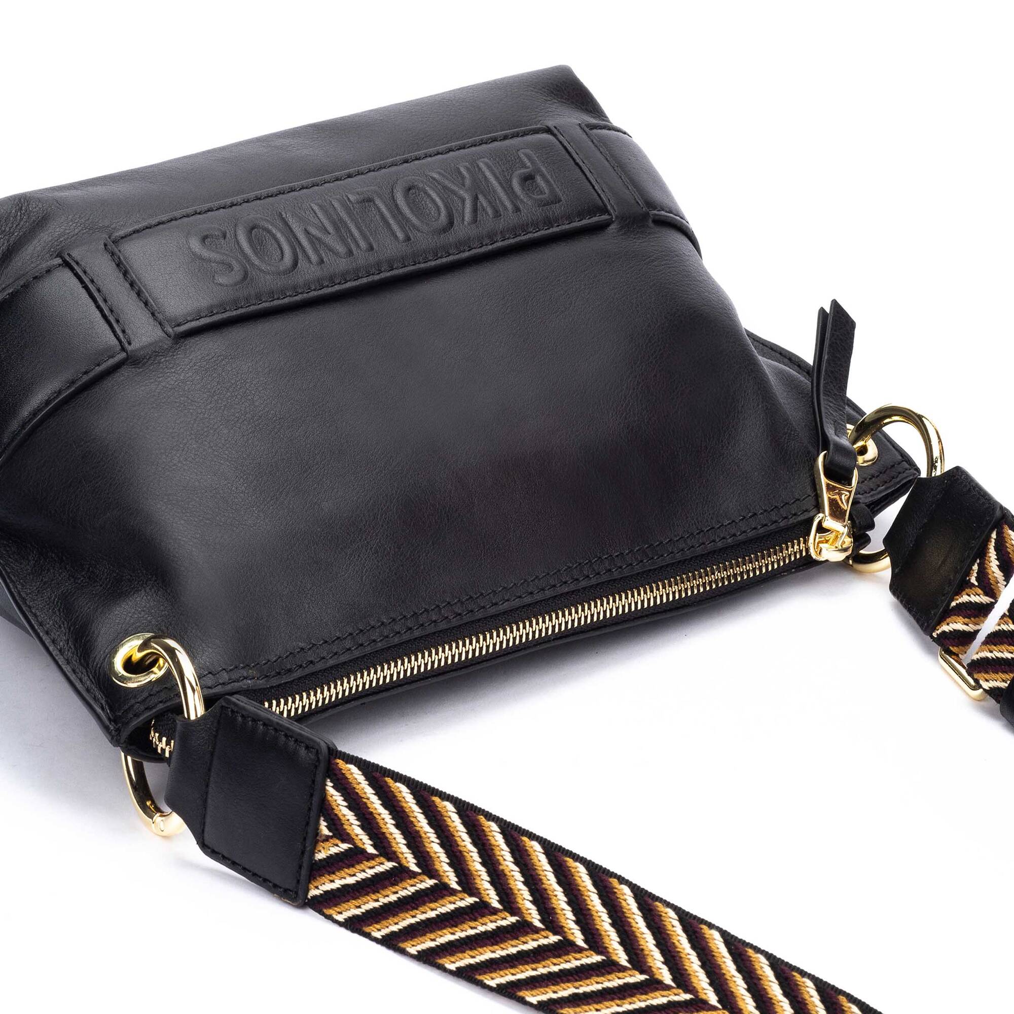 null | ALCUDIA WHA-1110C2, BLACK, large image number 60-WHA-1110C2_000_Pikolinos_ALCUDIA_BLACK_full.jpg | null